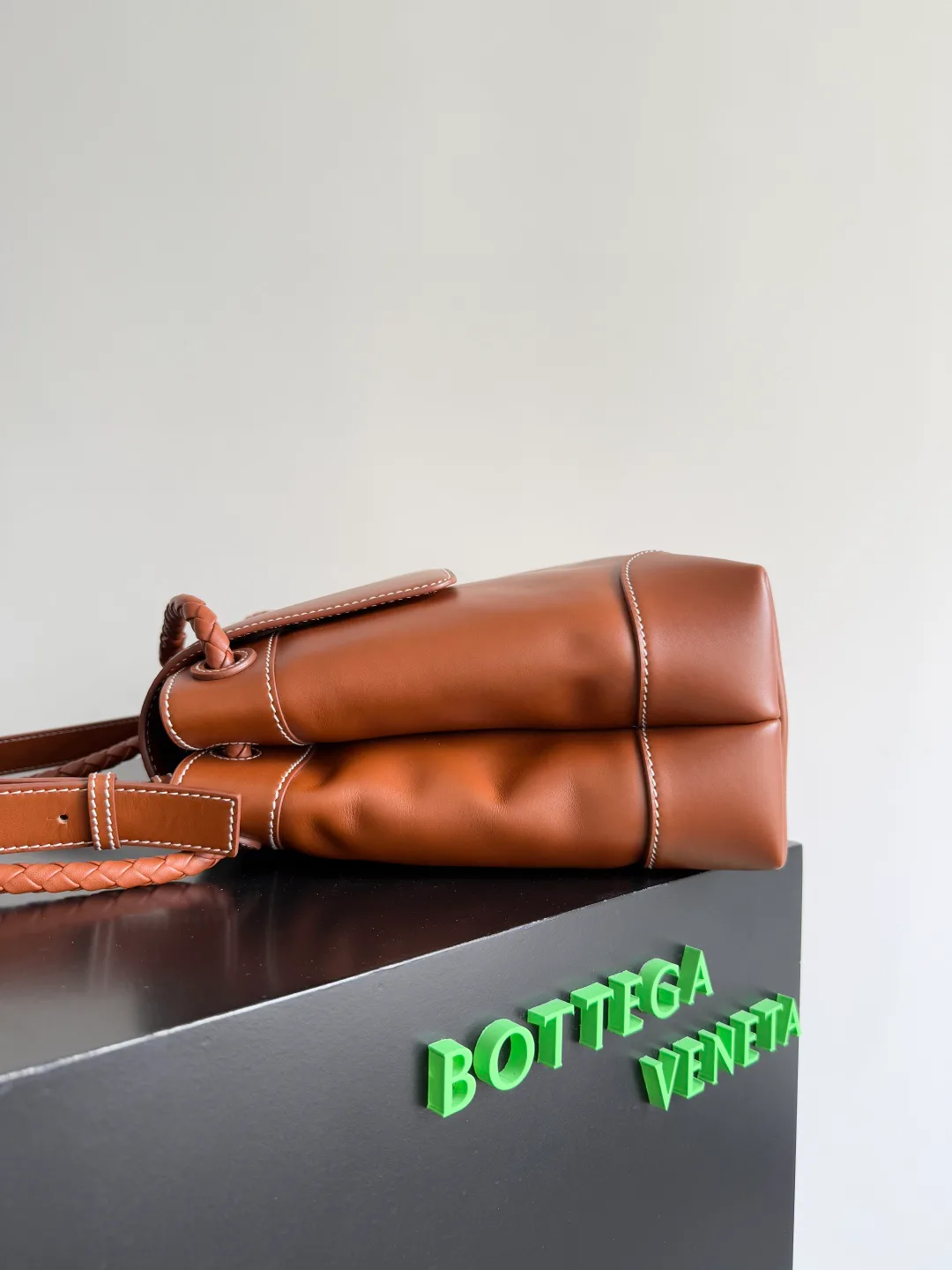 Деловые Сумки Мужские Bottega Veneta 420000