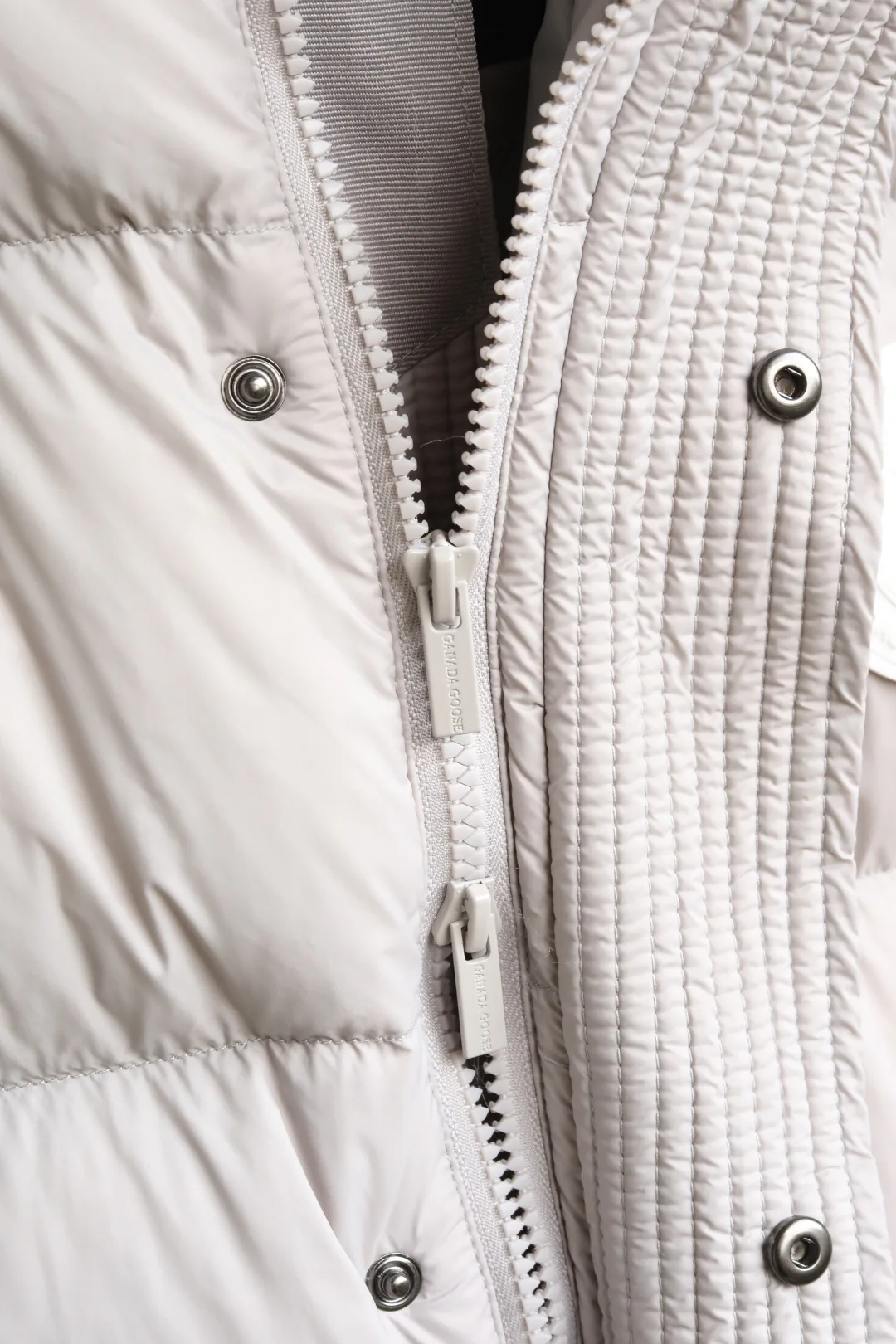 Куртки И Пуховики Мужские Canada Goose 163854