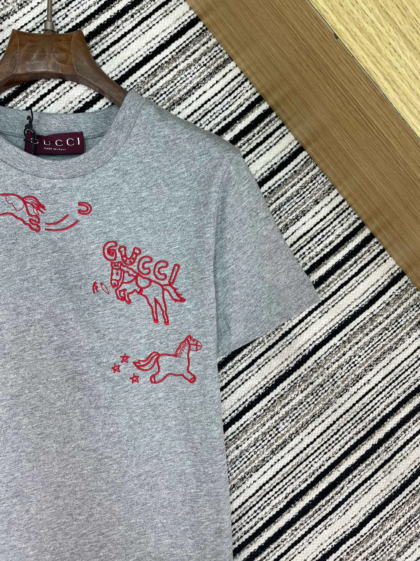 Футболки Женские Gucci 1469818