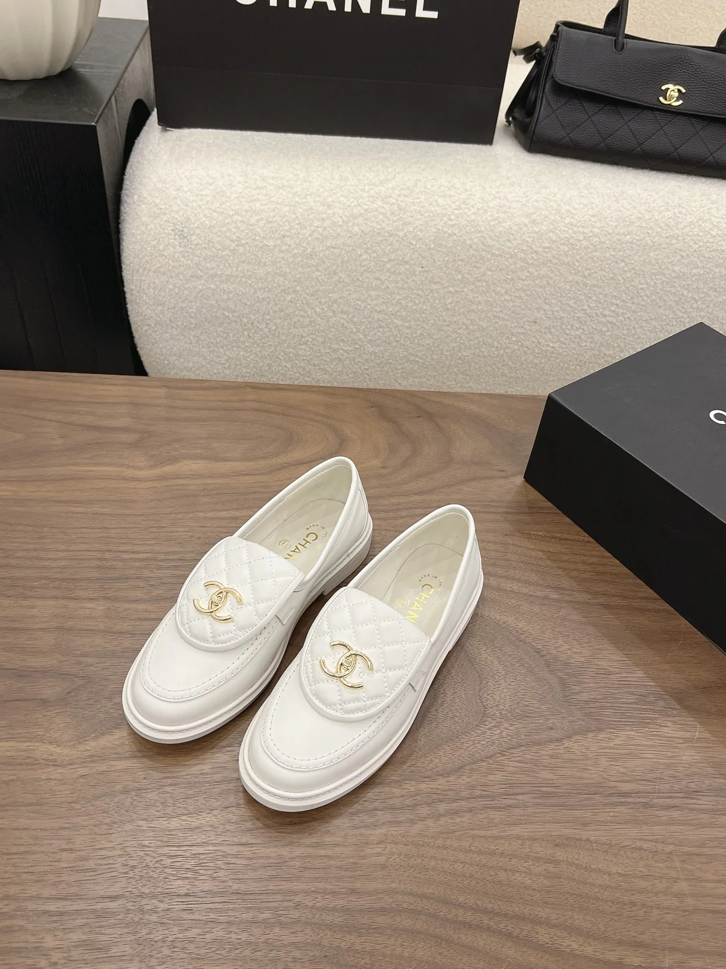 Лоферы И Мокасины Женские Chanel 17303670