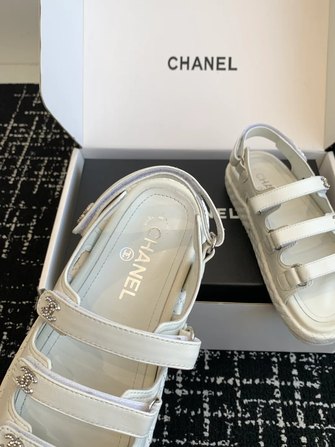 Сандалии Женские Chanel 28123