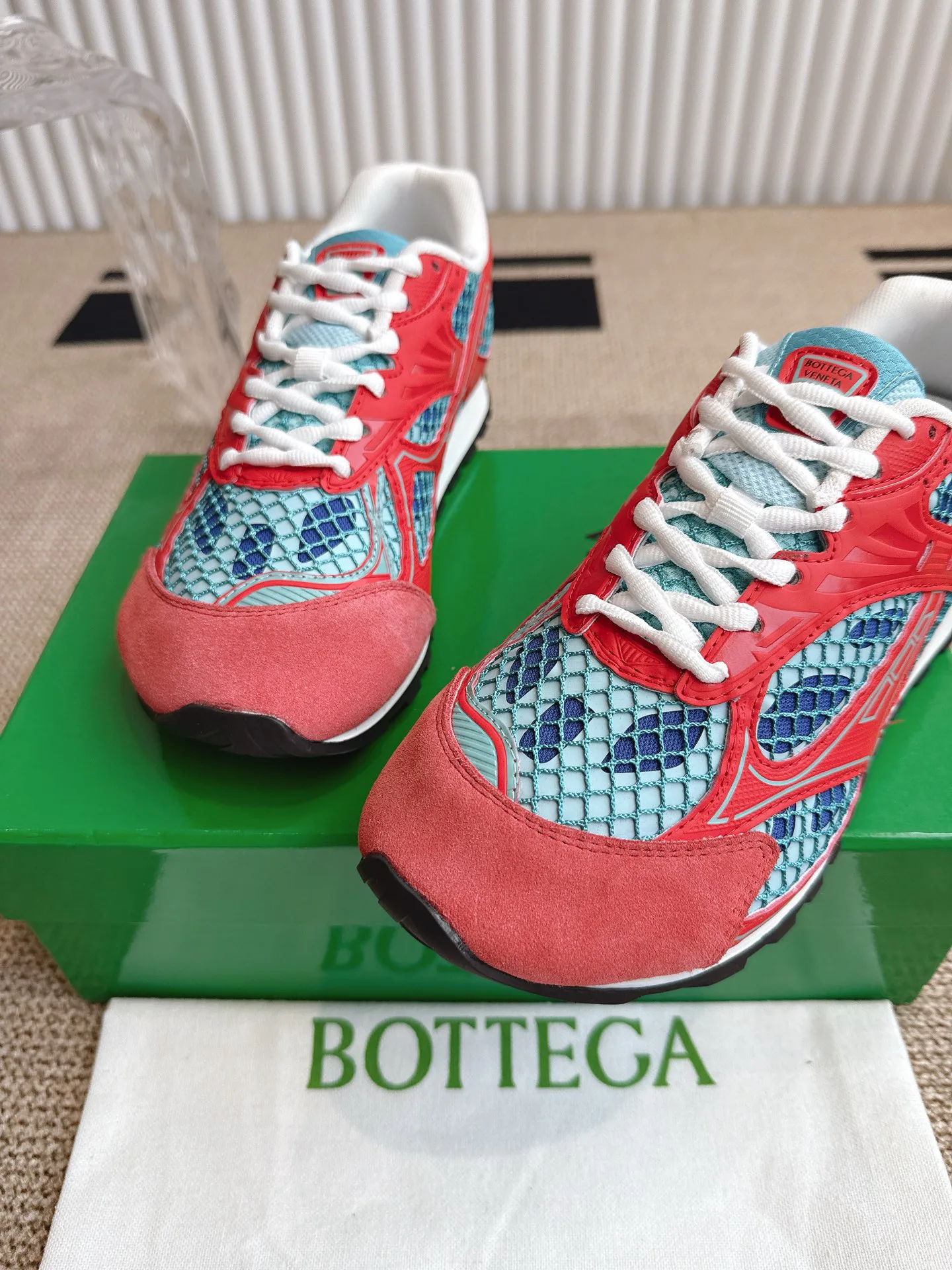 Кроссовки Женские Bottega Veneta 29592