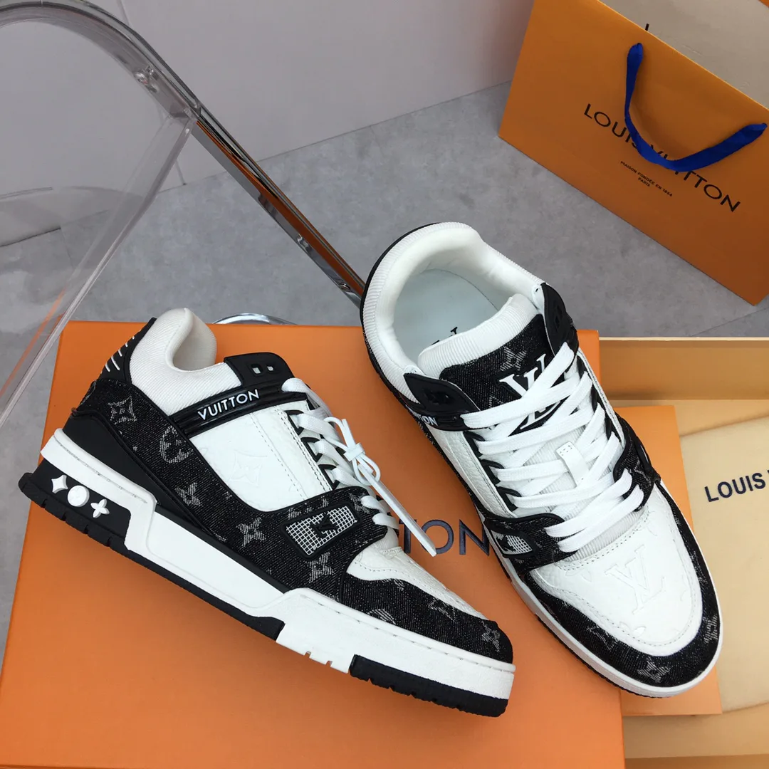 Кроссовки Женские Louis Vuitton 10234459