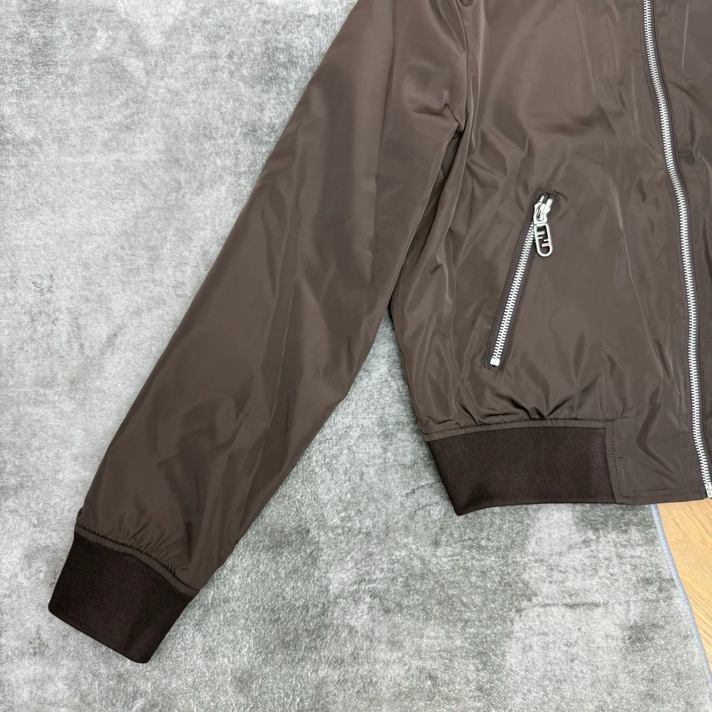 Куртки И Пуховики Женские Fendi 18348249
