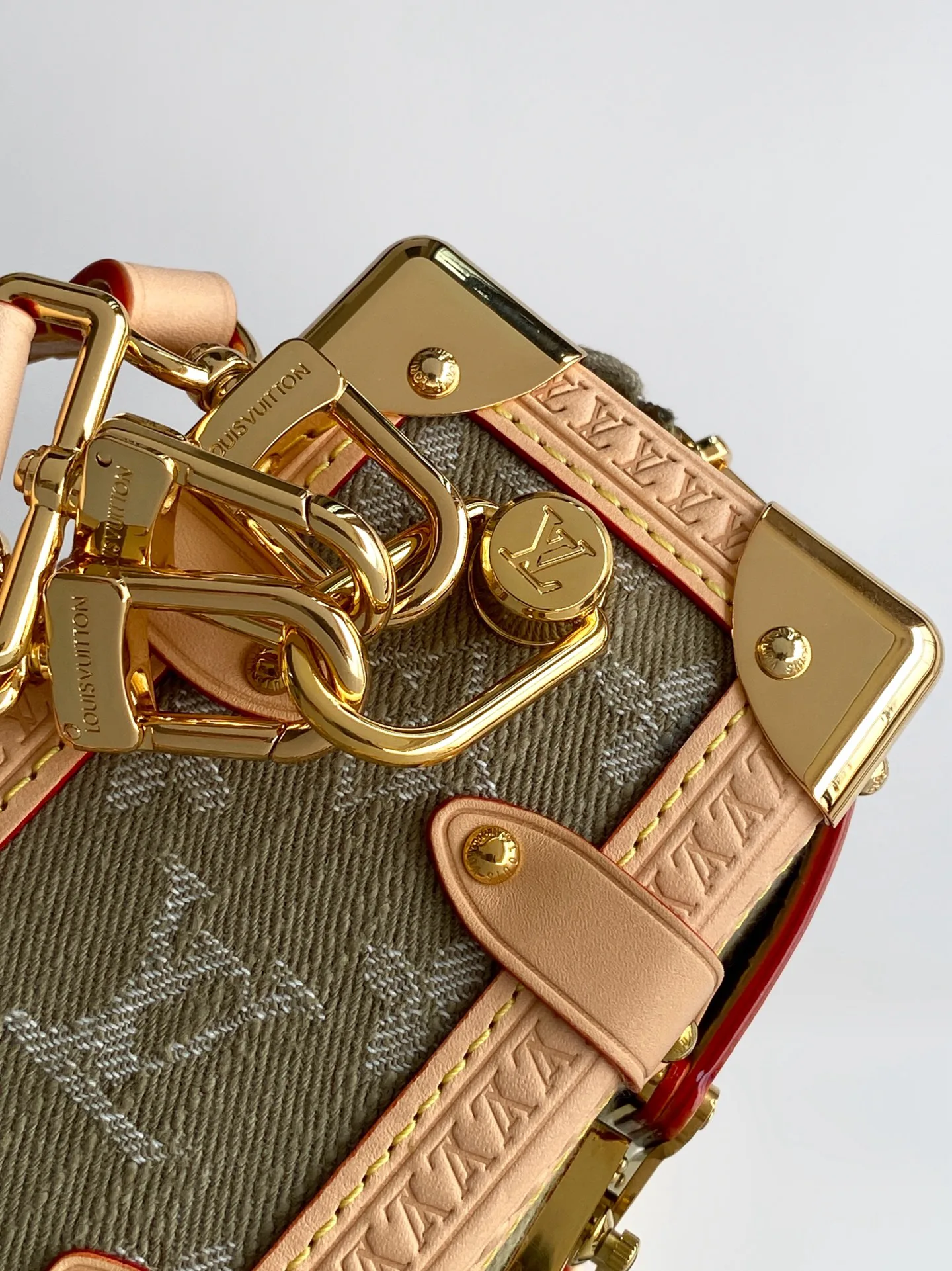 Классические Сумки Женские Louis Vuitton 13435273