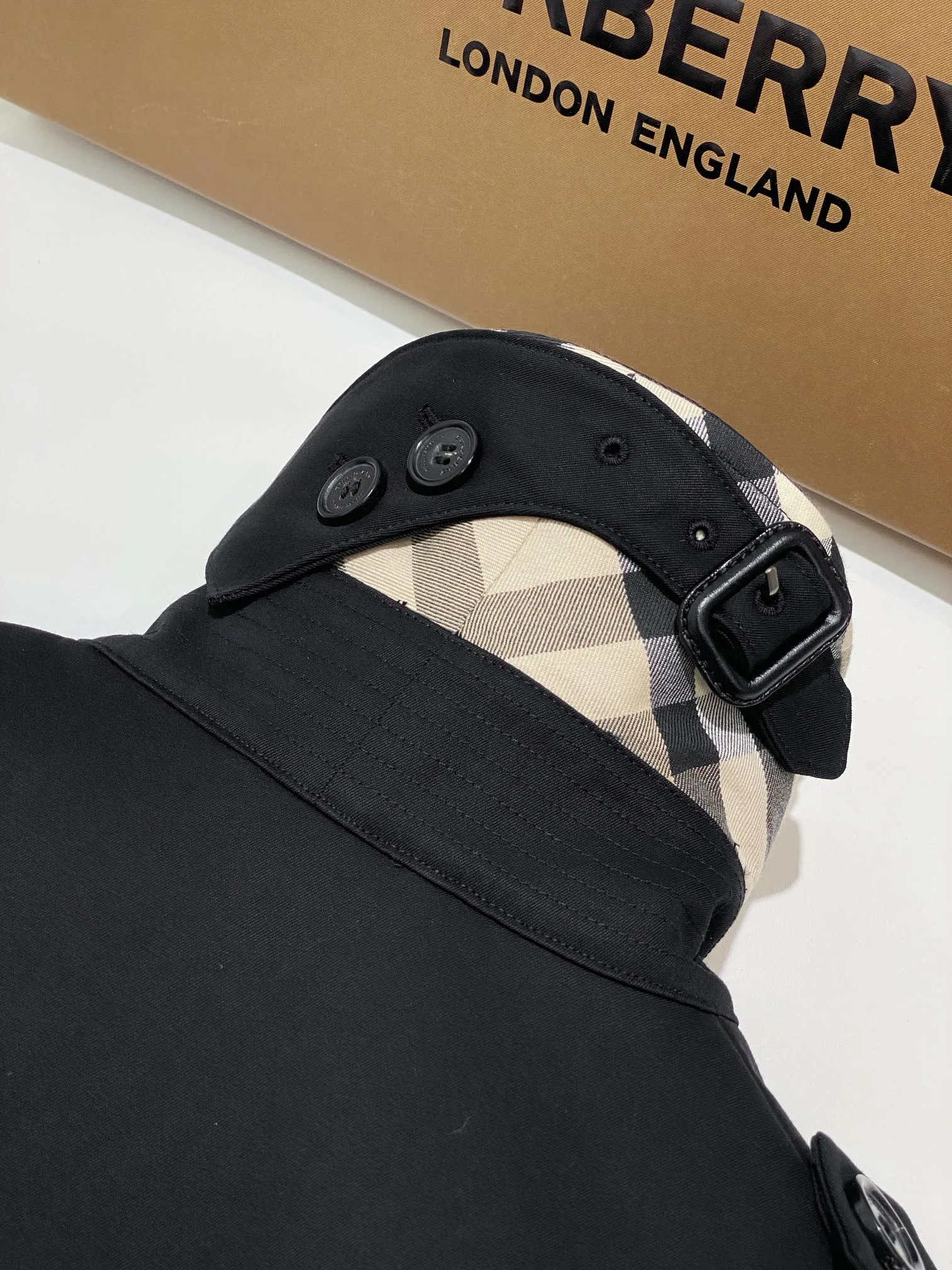 Тренчи Женские Burberry 13428445