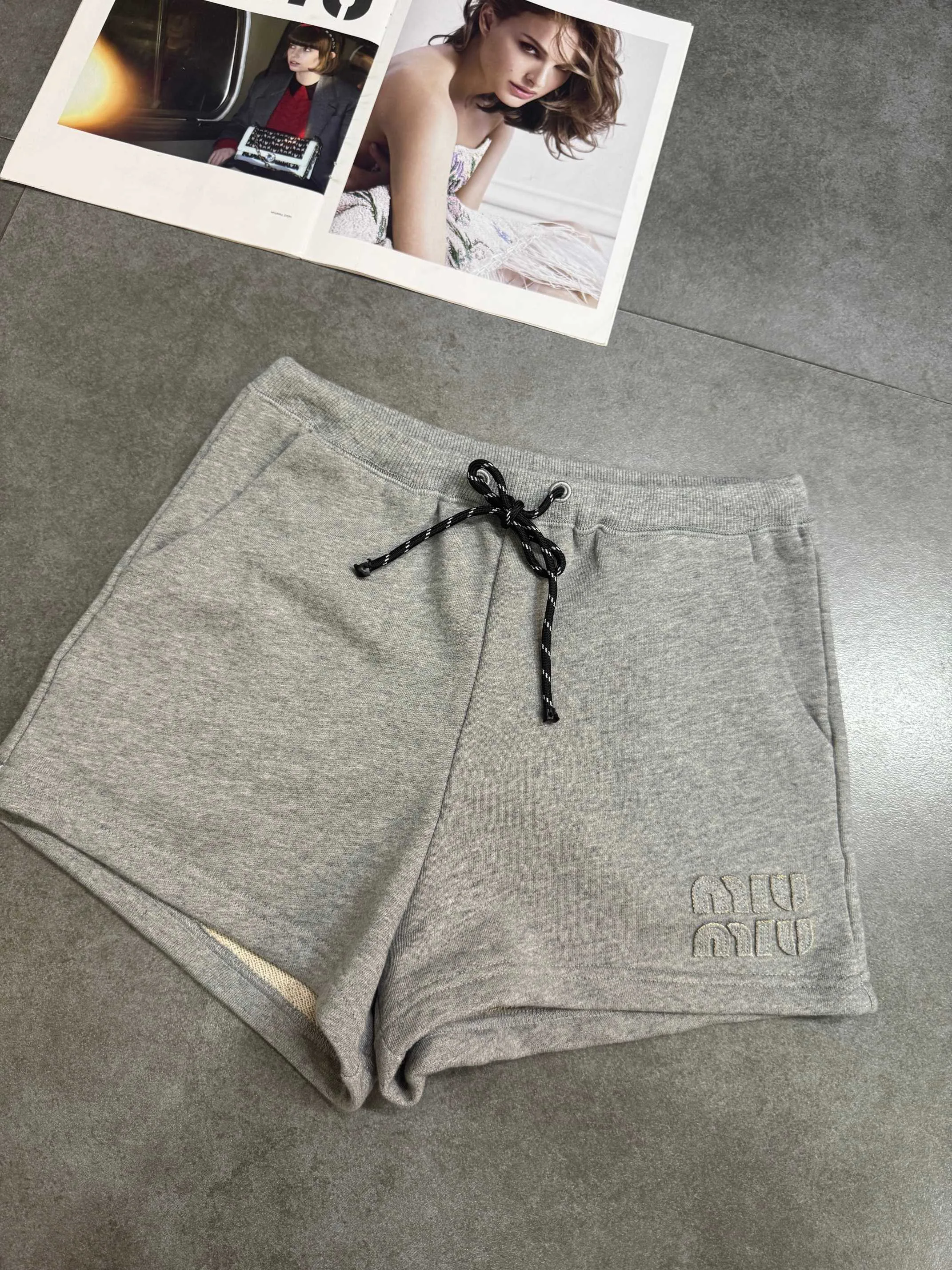 Шорты Женские Miu Miu 13278728