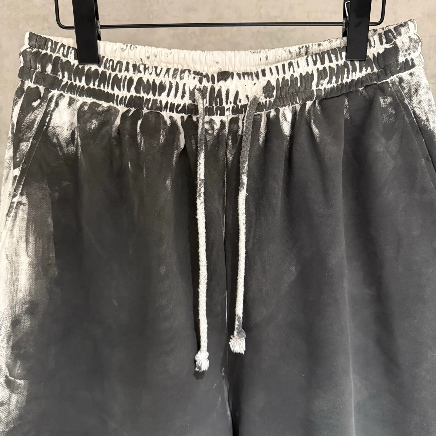 Шорты Мужские Balenciaga 17436300