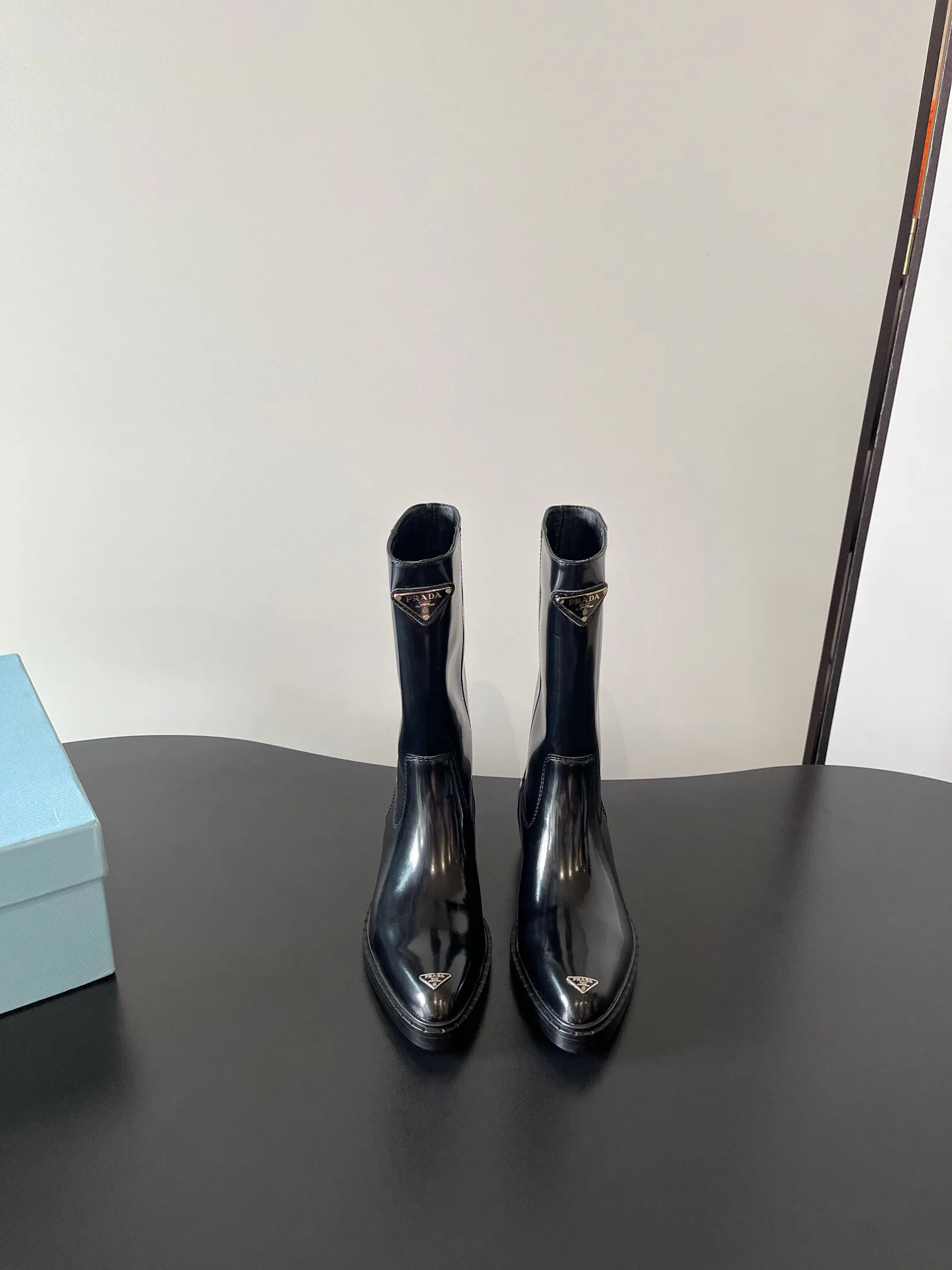 Ботинки Женские Prada 868980