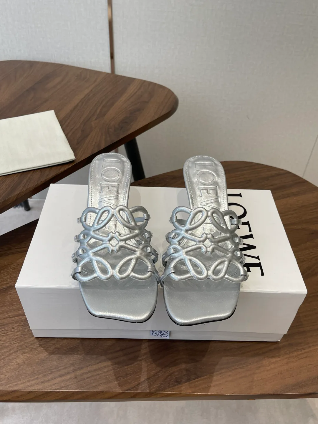 Босоножки Женские Loewe 11428028