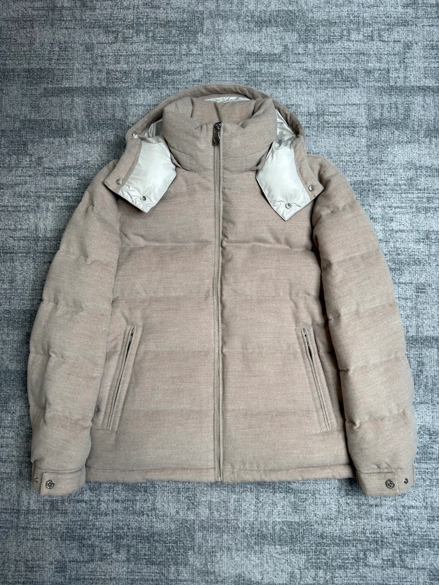Куртки И Пуховики Мужские Louis Vuitton 18216862