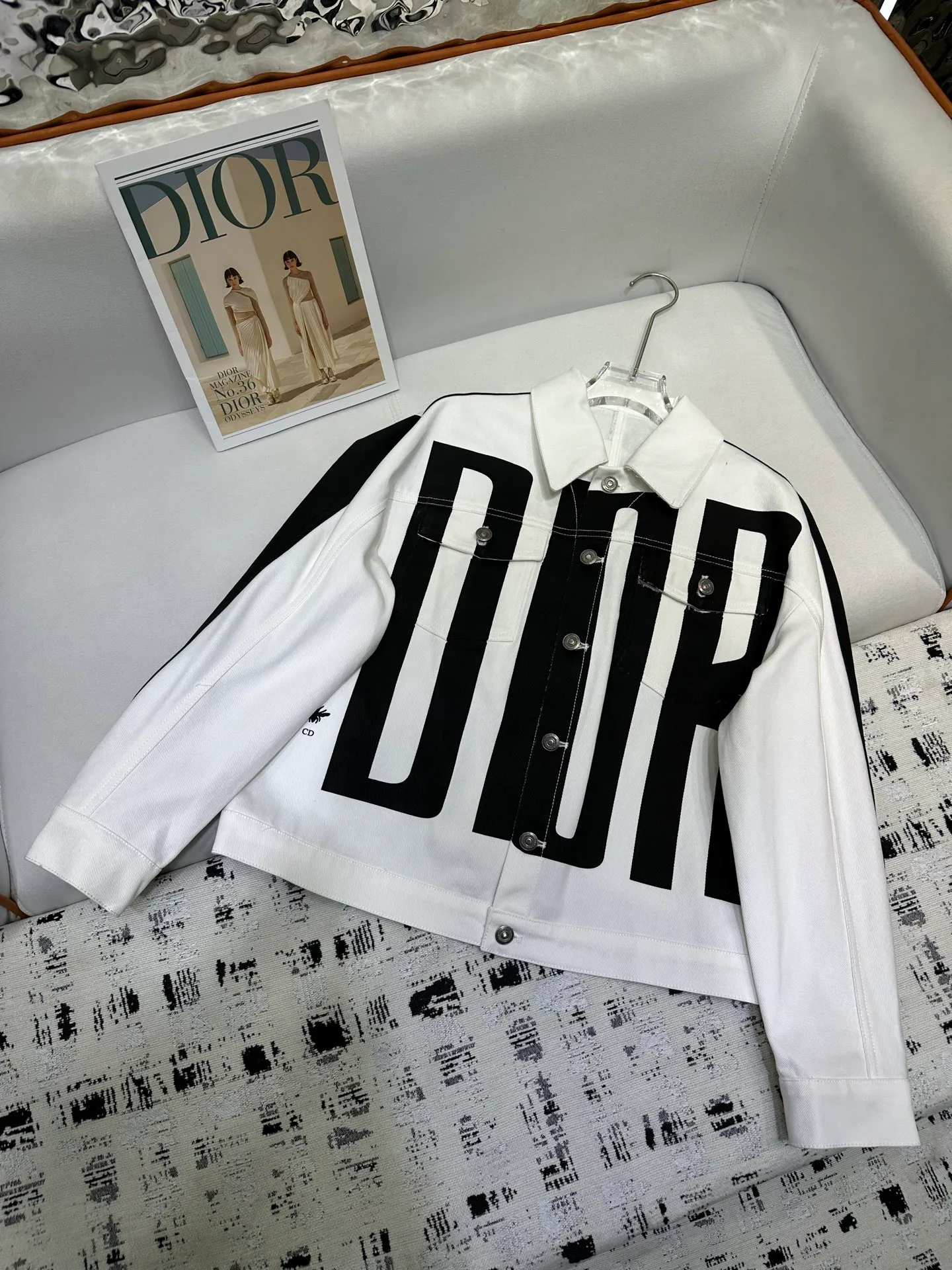 Куртки Женские Christian Dior Куртки Женские Christian Dior