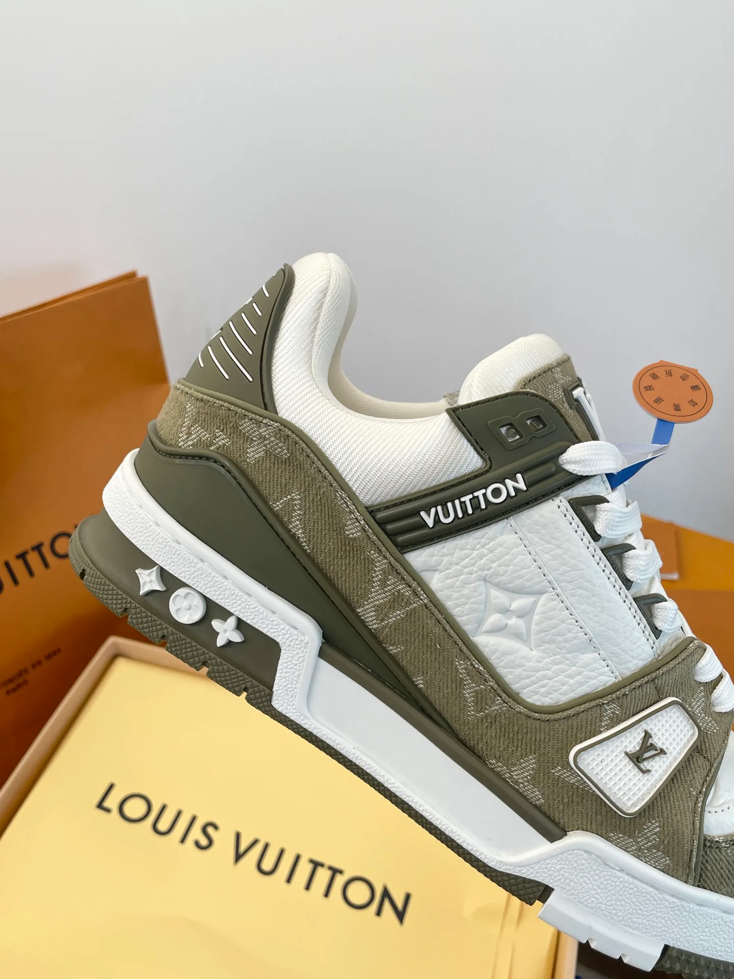 Кроссовки Женские Louis Vuitton 3483433