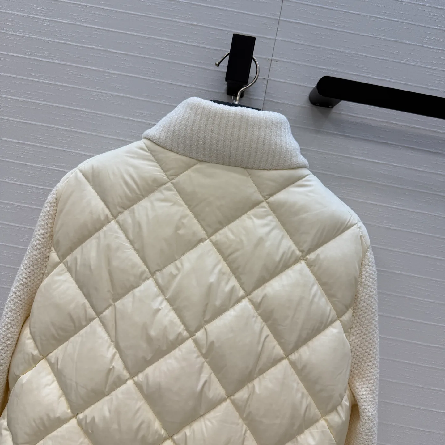 Куртки И Пуховики Женские Moncler 18678155