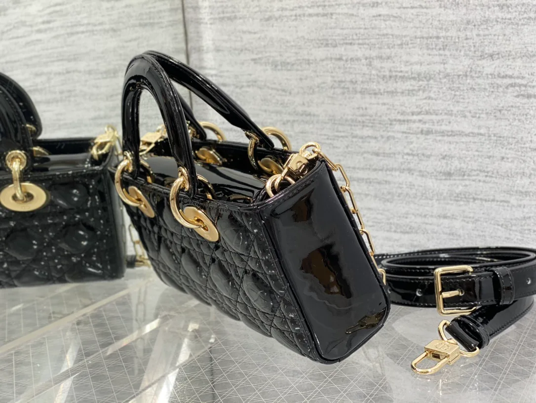 Классические Сумки Женские Christian Dior 17770455