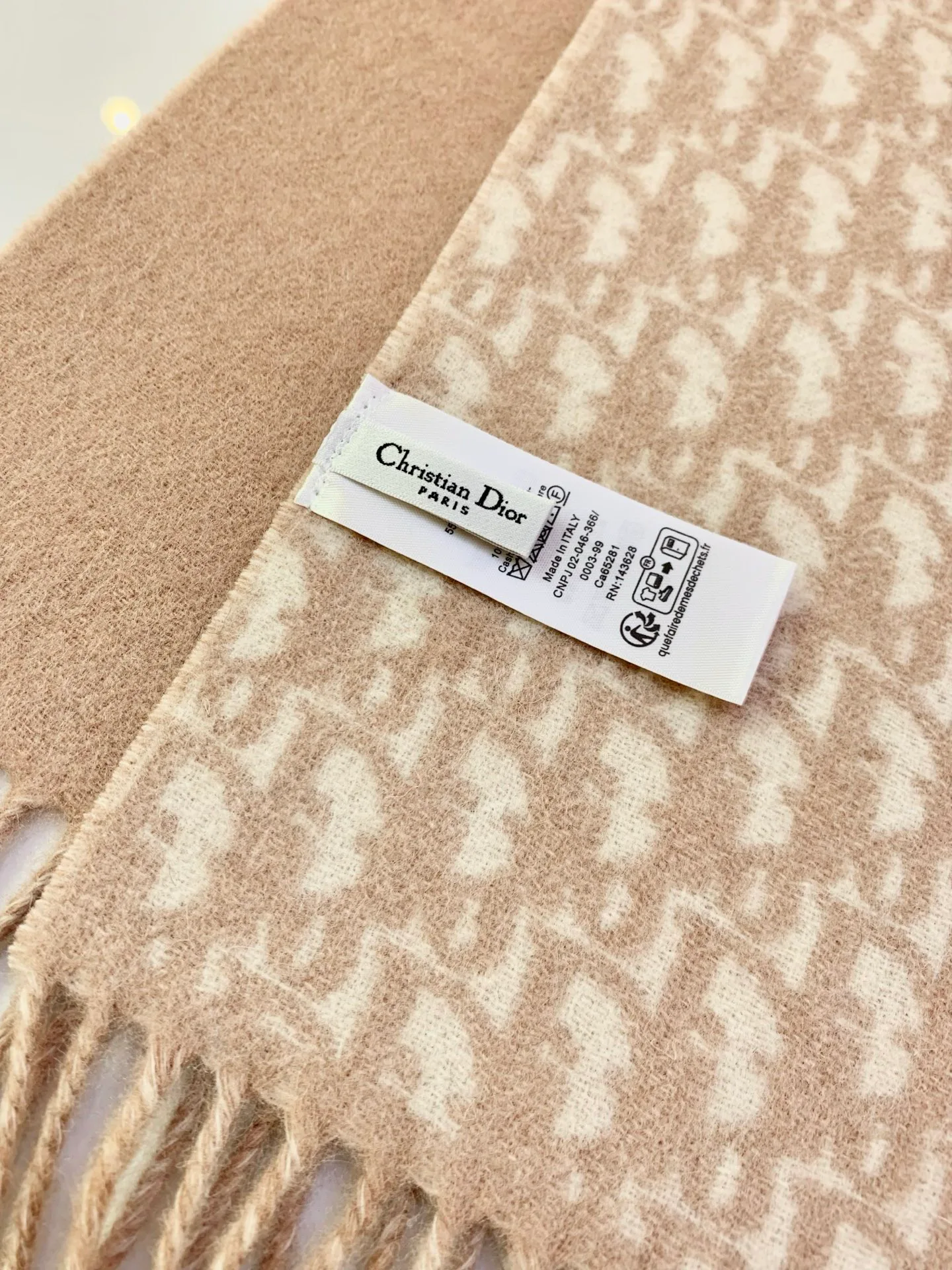 Шарфы Christian Dior 18637794