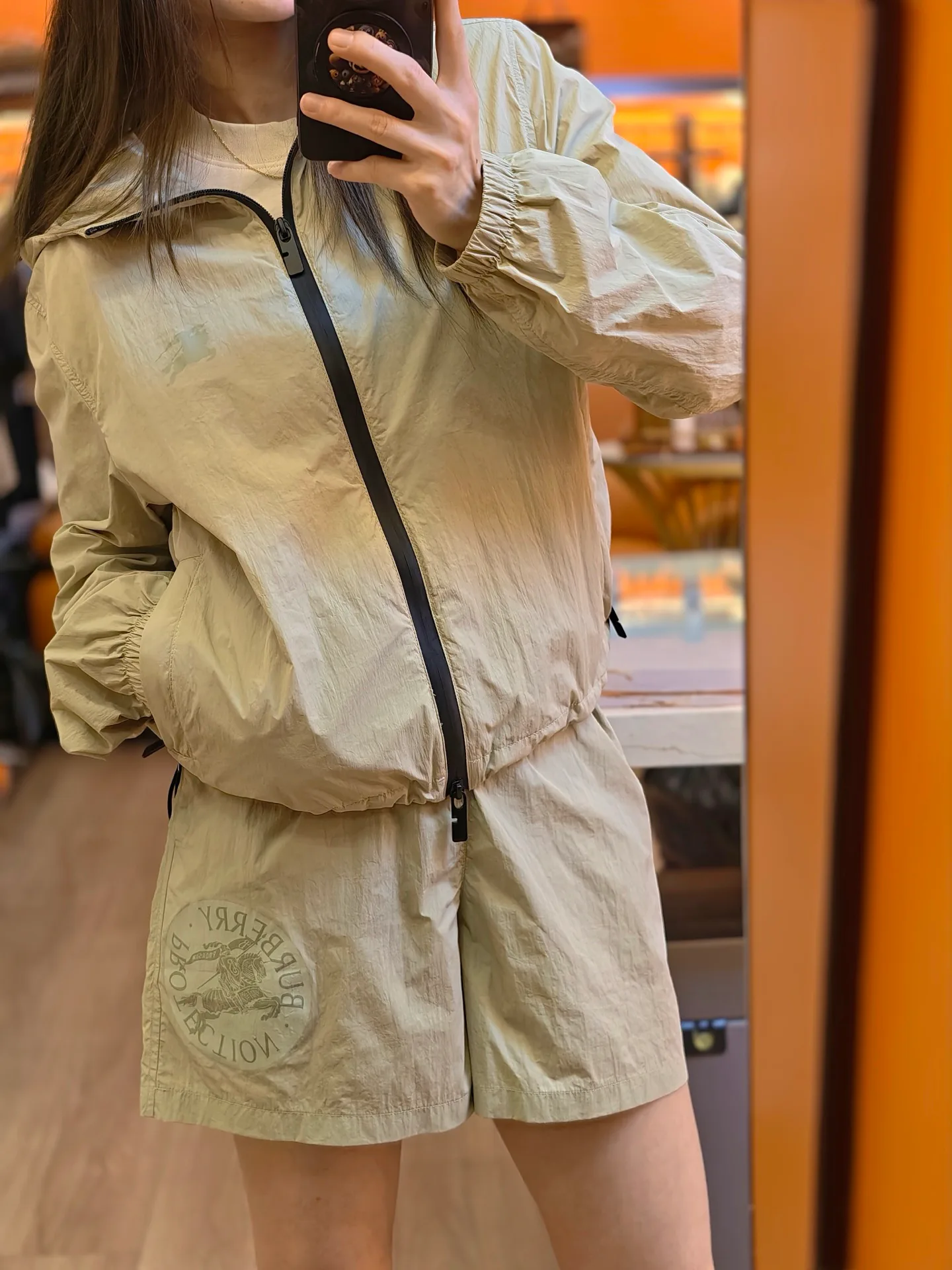 Куртки И Пуховики Женские Burberry 11224937