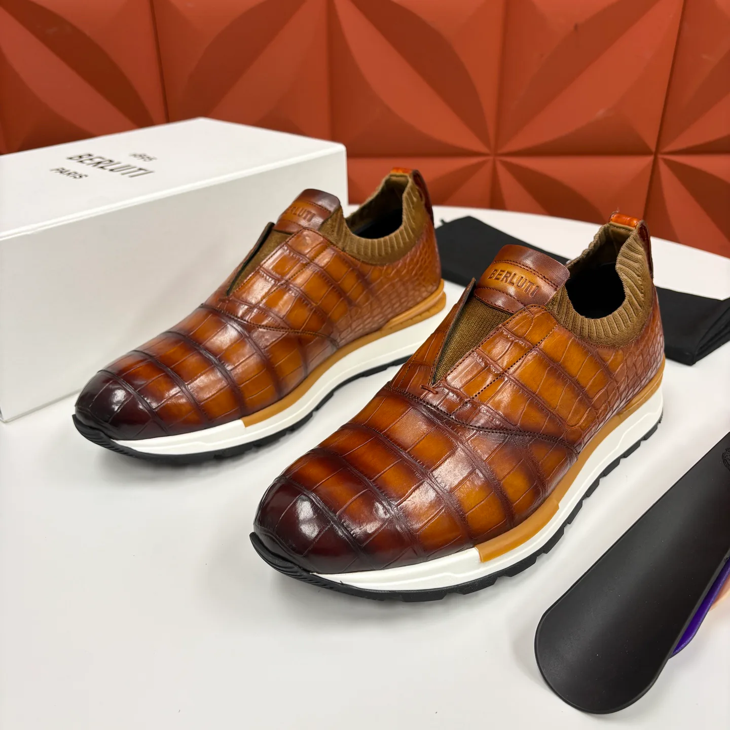 Кроссовки Мужские Berluti 18000793