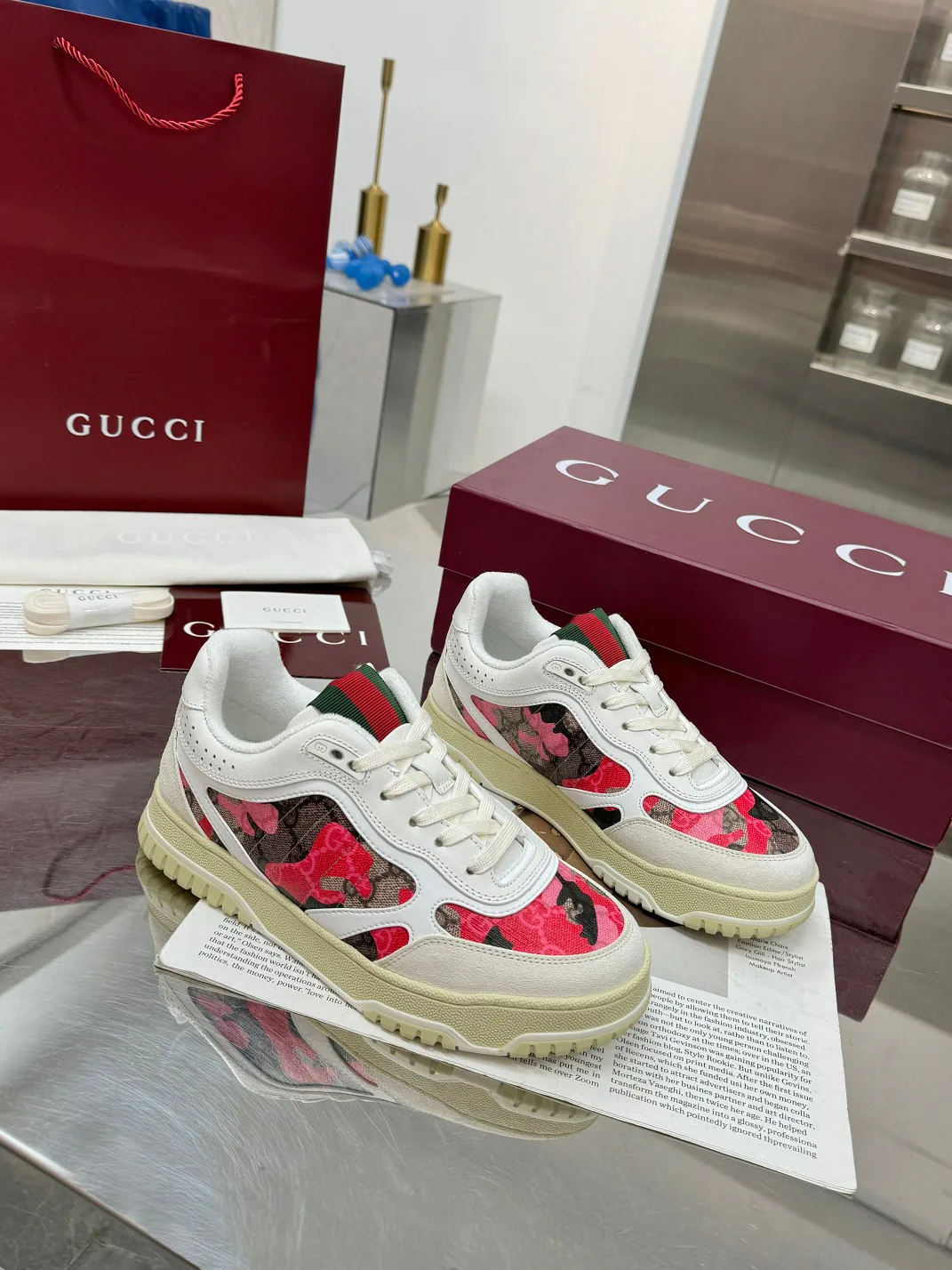 Кроссовки Женские Gucci 2492442
