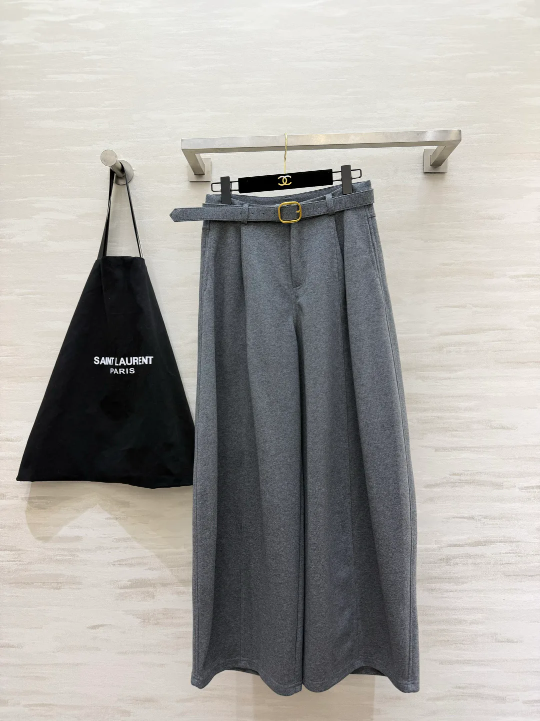 Брюки Женские Saint Laurent 19056204