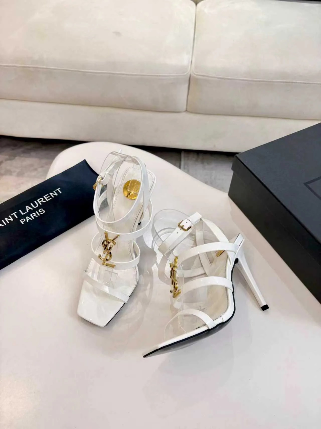 Босоножки Женские Saint Laurent 755768