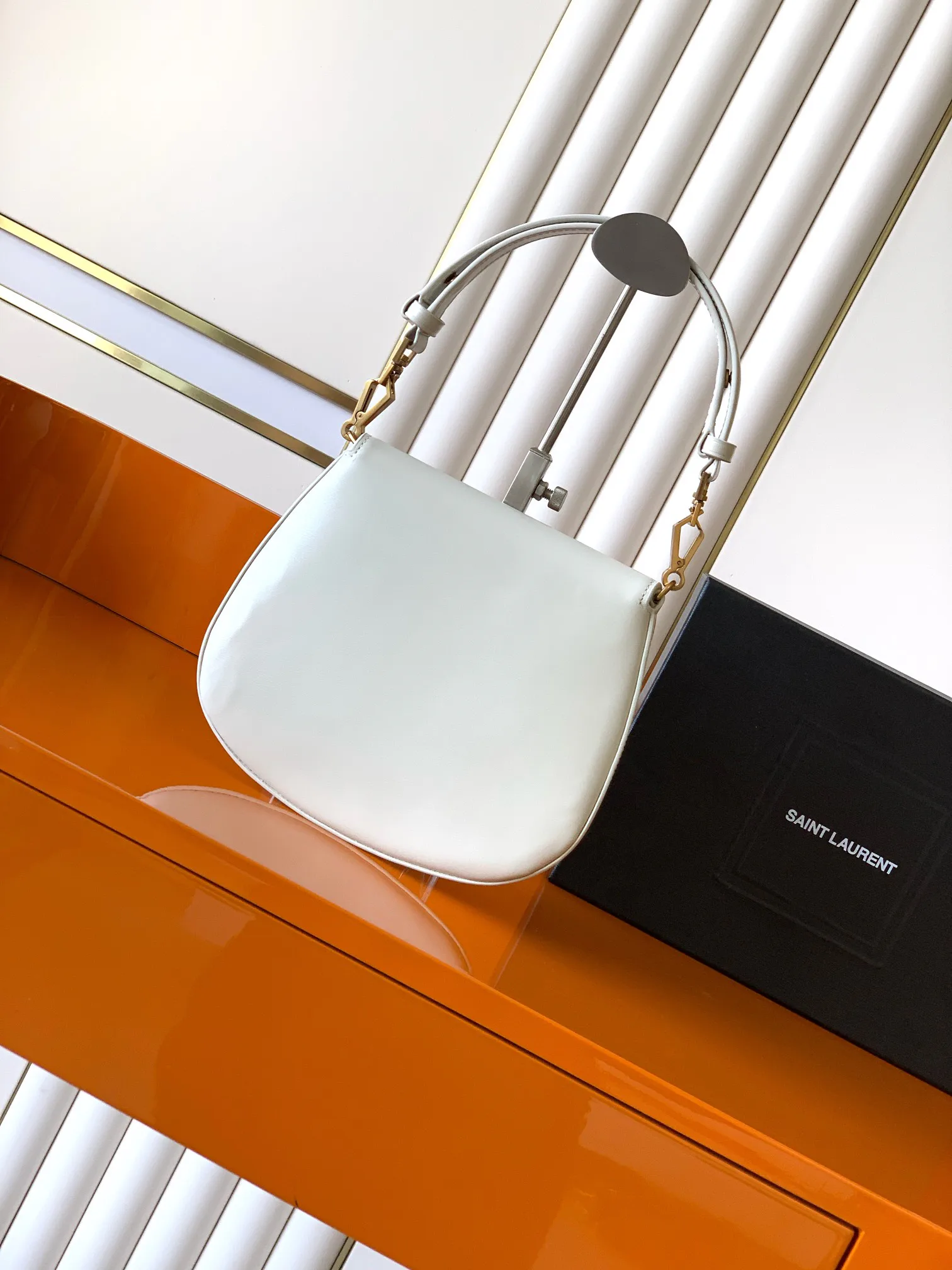 Сумки На Ремне Женские Saint Laurent 11309786