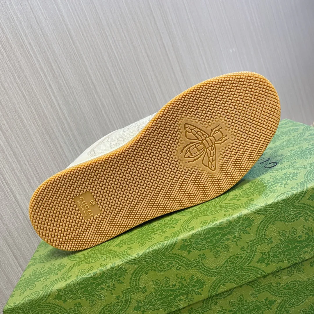 Кроссовки Женские Gucci 17897012
