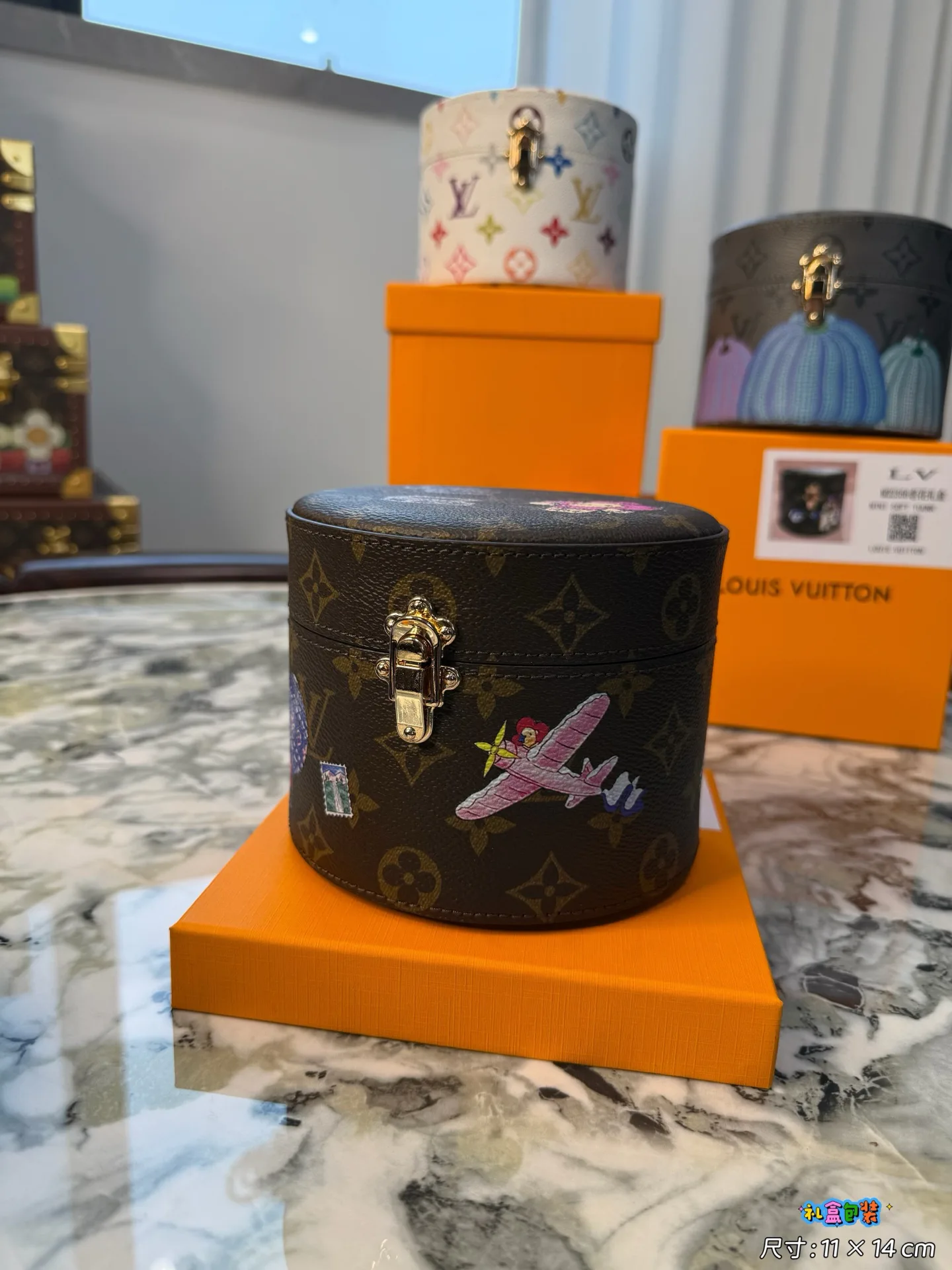 Текстиль Louis Vuitton 1853397