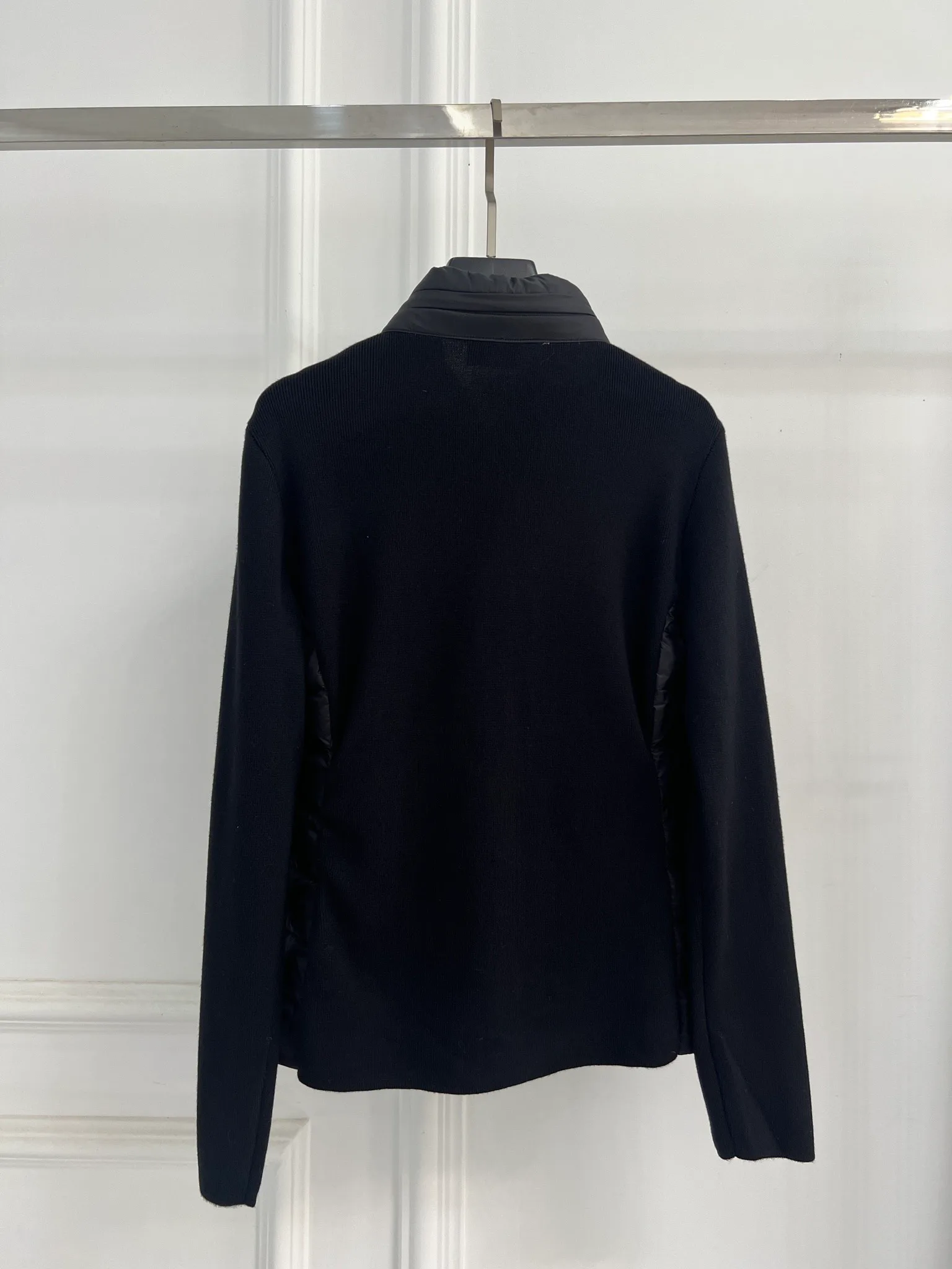 Куртки И Пуховики Женские Moncler 18416269