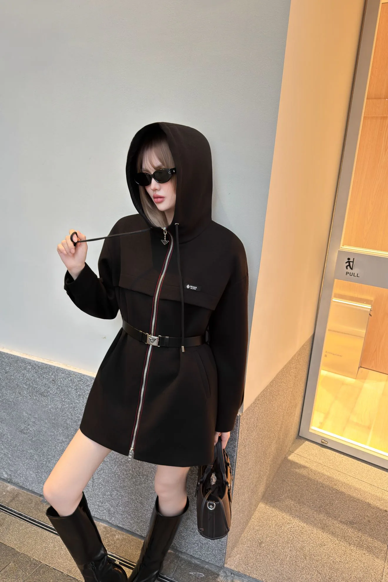 Куртки И Пуховики Женские Prada 550460