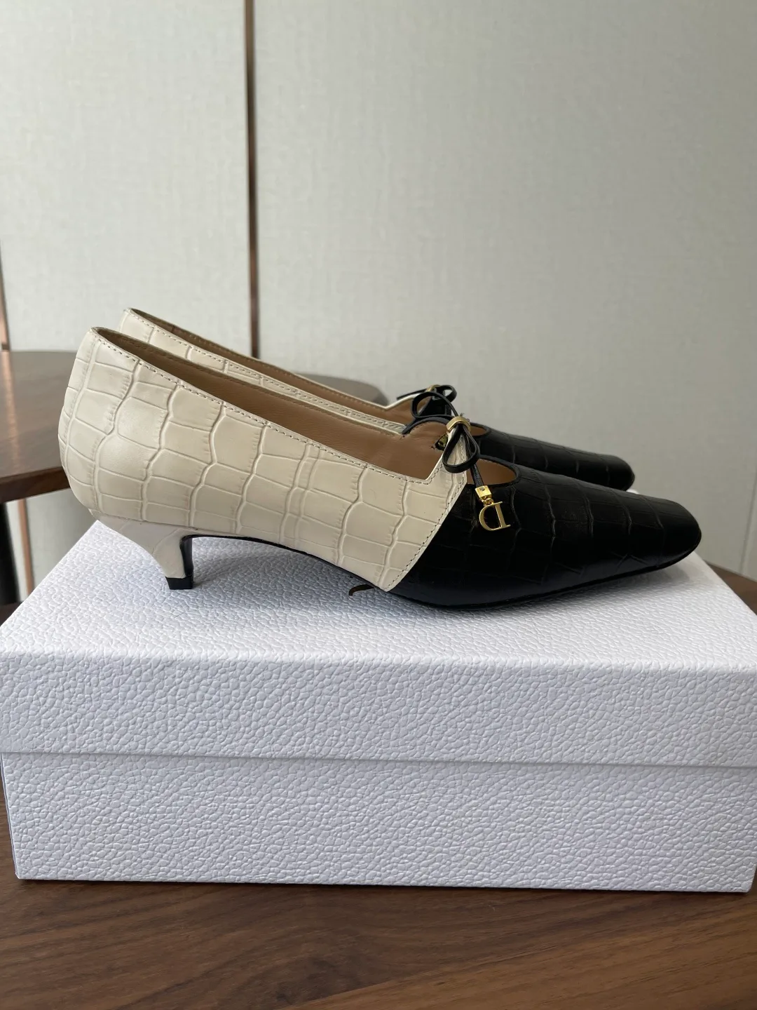 Туфли Женские Christian Dior 11645170