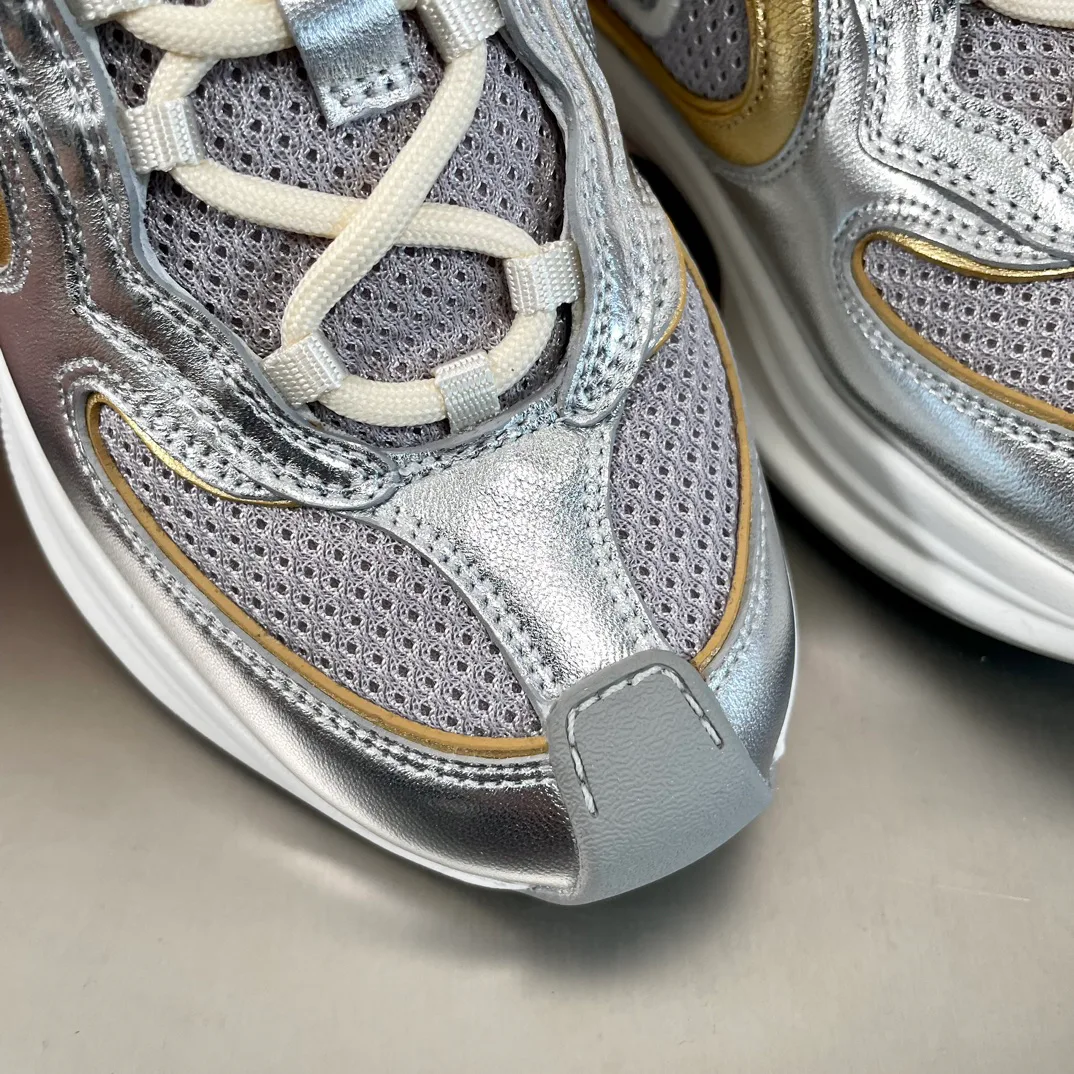 Кроссовки Женские Gucci 573272