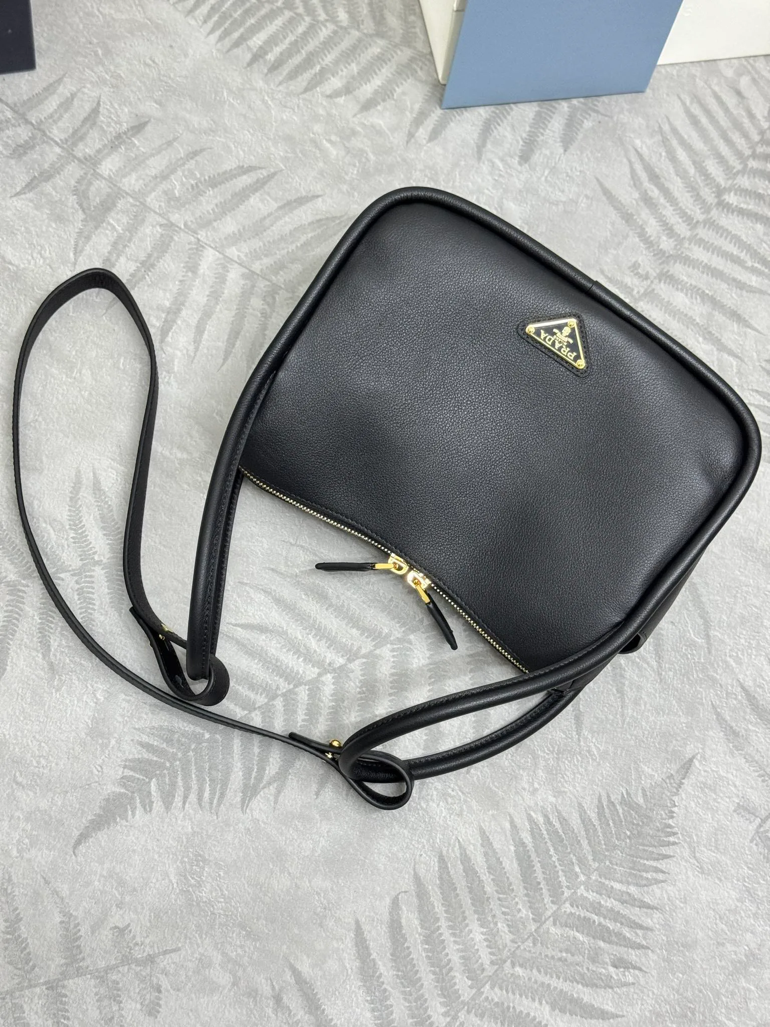 Сумки На Ремне Женские Prada 723948