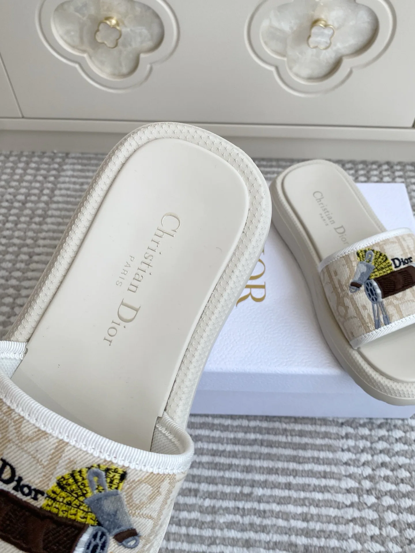 Сандалии Женские Christian Dior 11430337