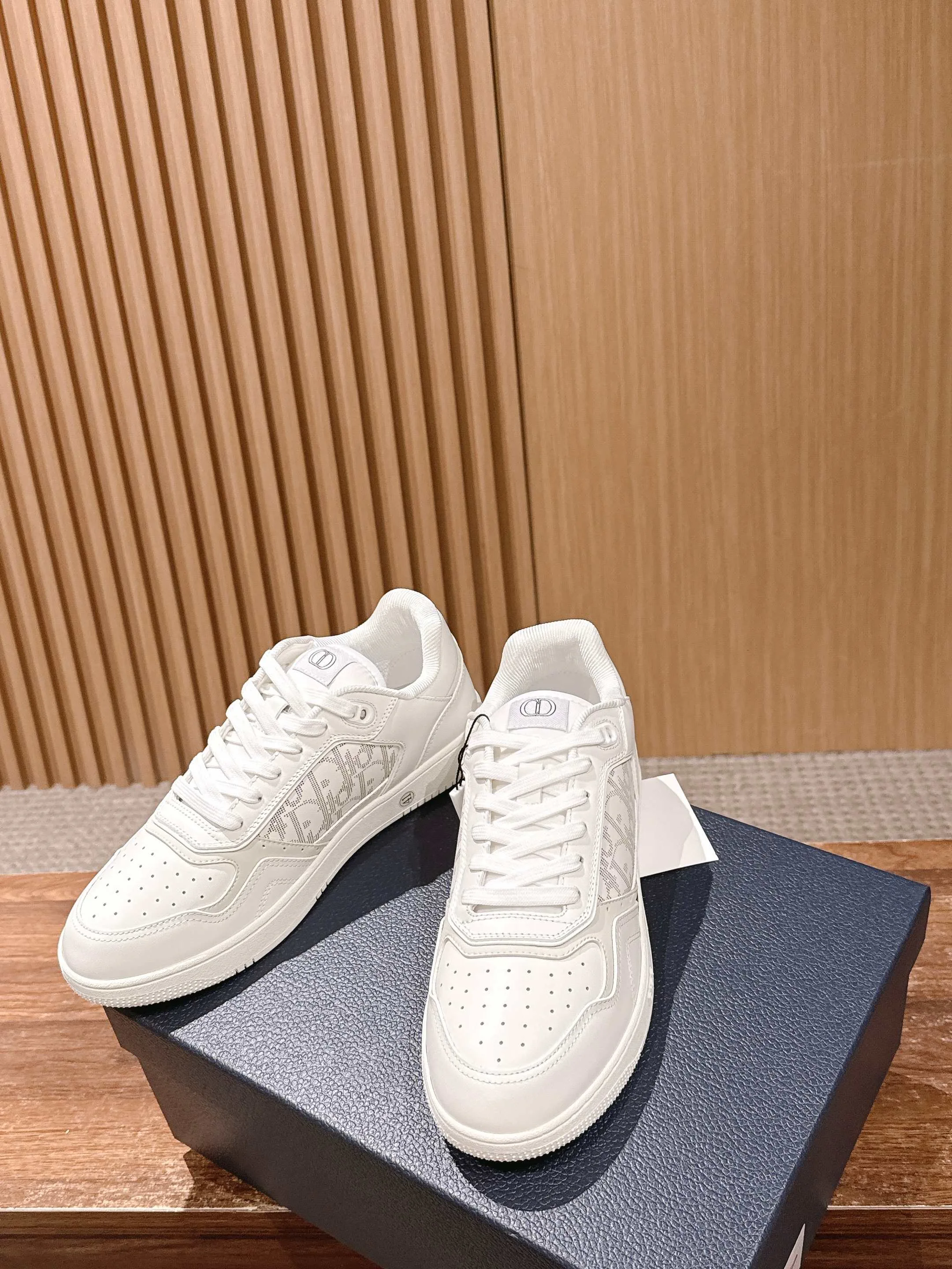 Кроссовки Мужские Christian Dior 4385853