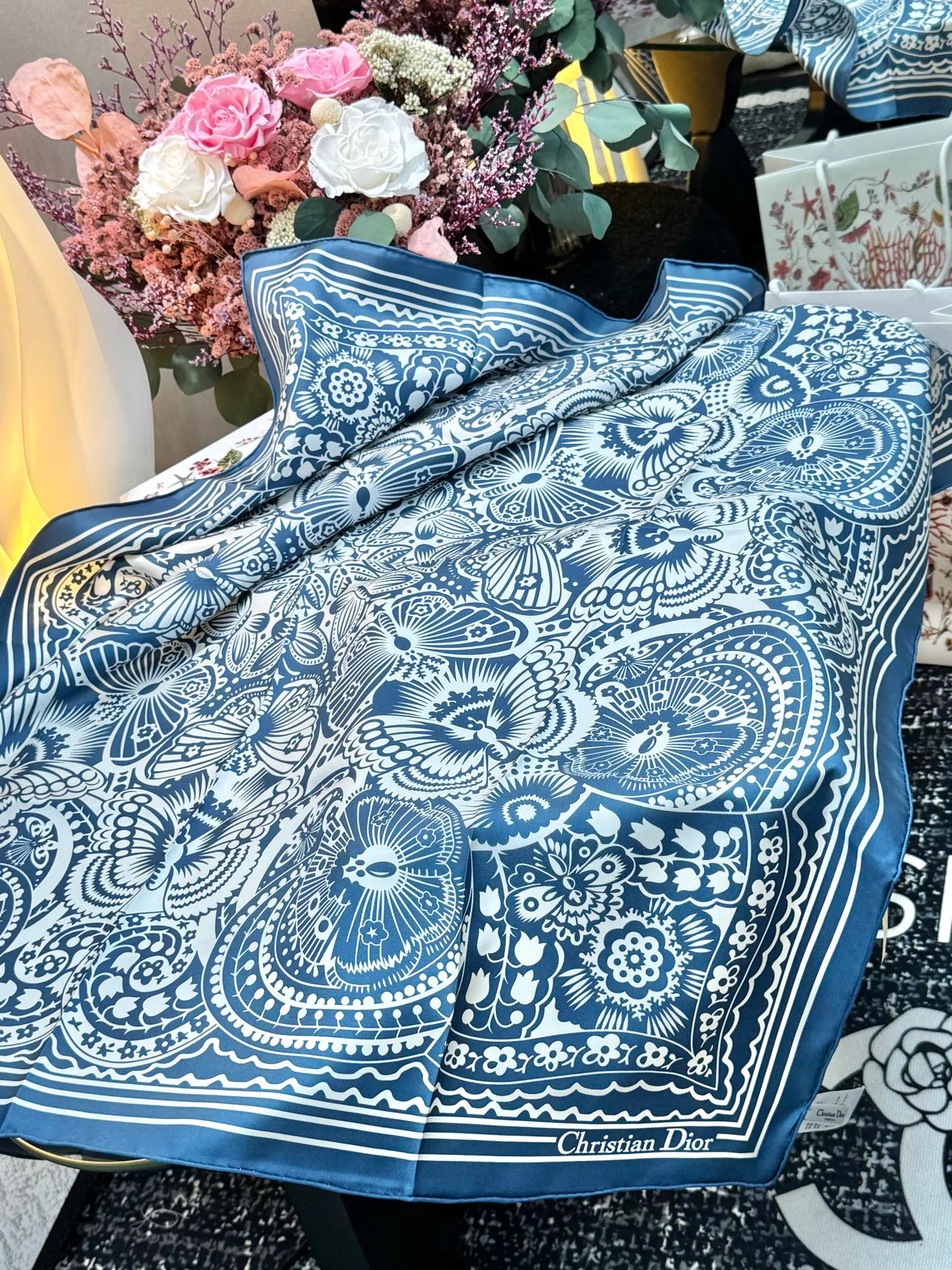 Шарфы Christian Dior 28500