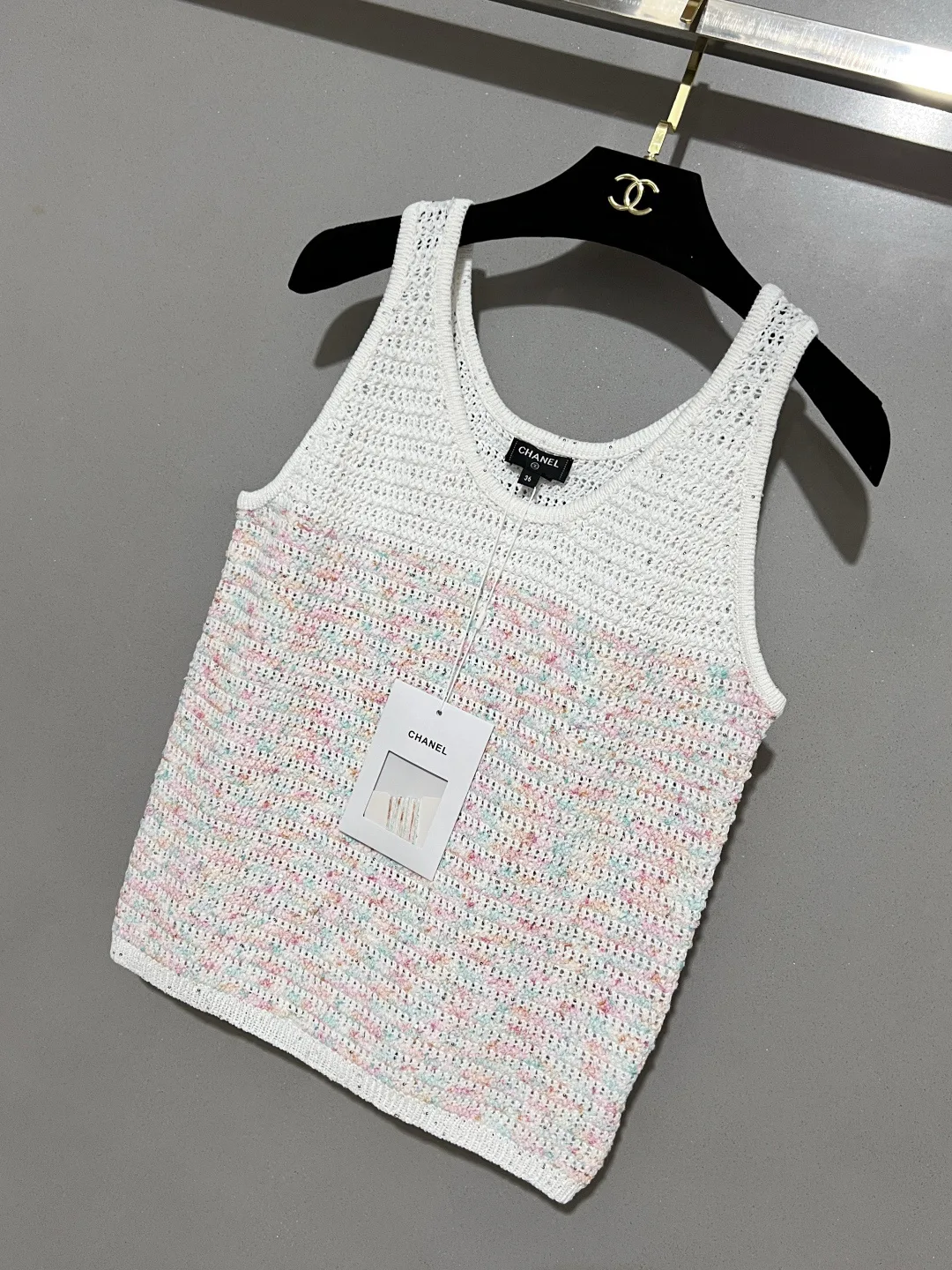 Жилеты Женские Chanel 17429686