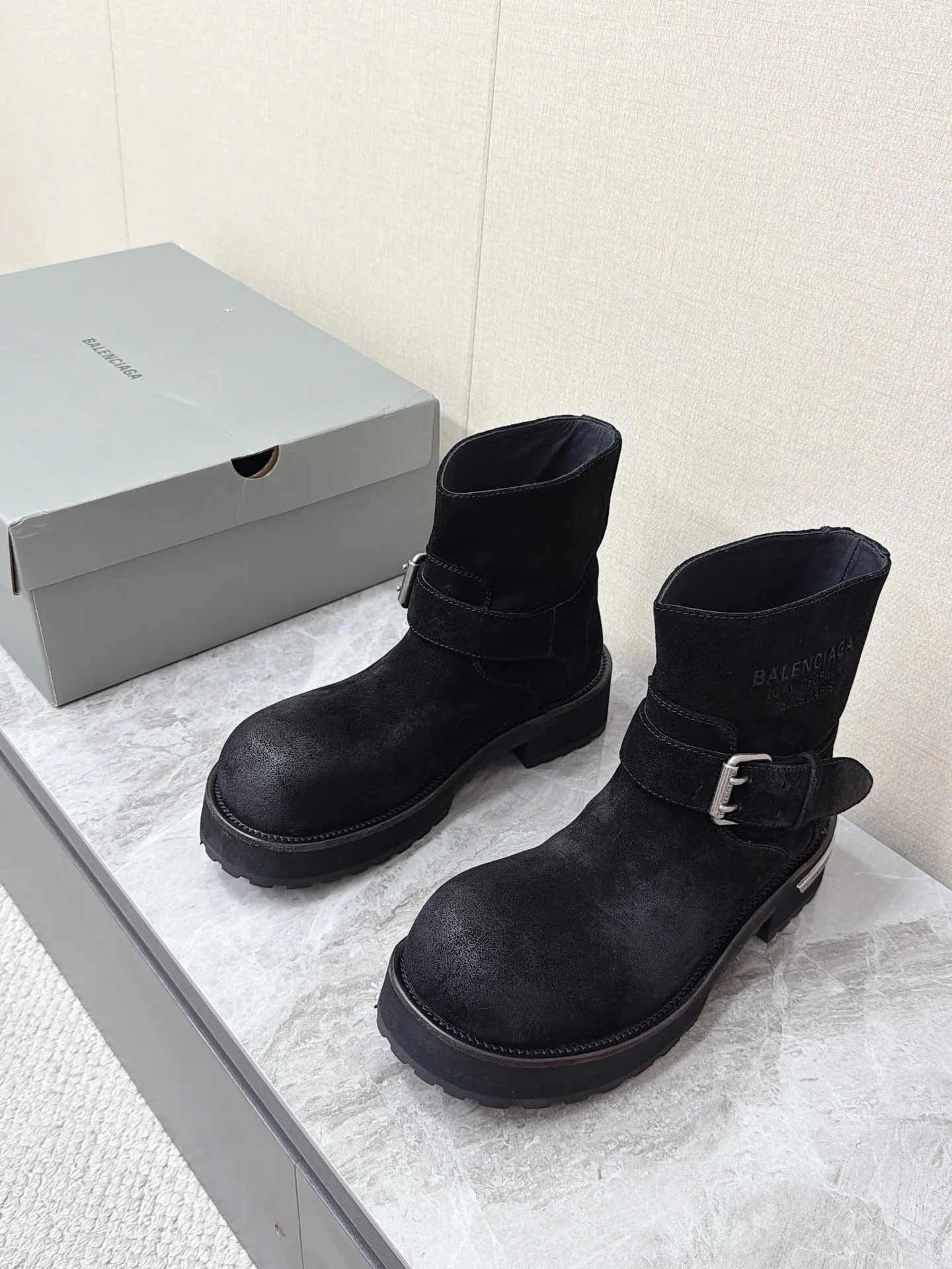 Ботинки Женские Balenciaga 18011902