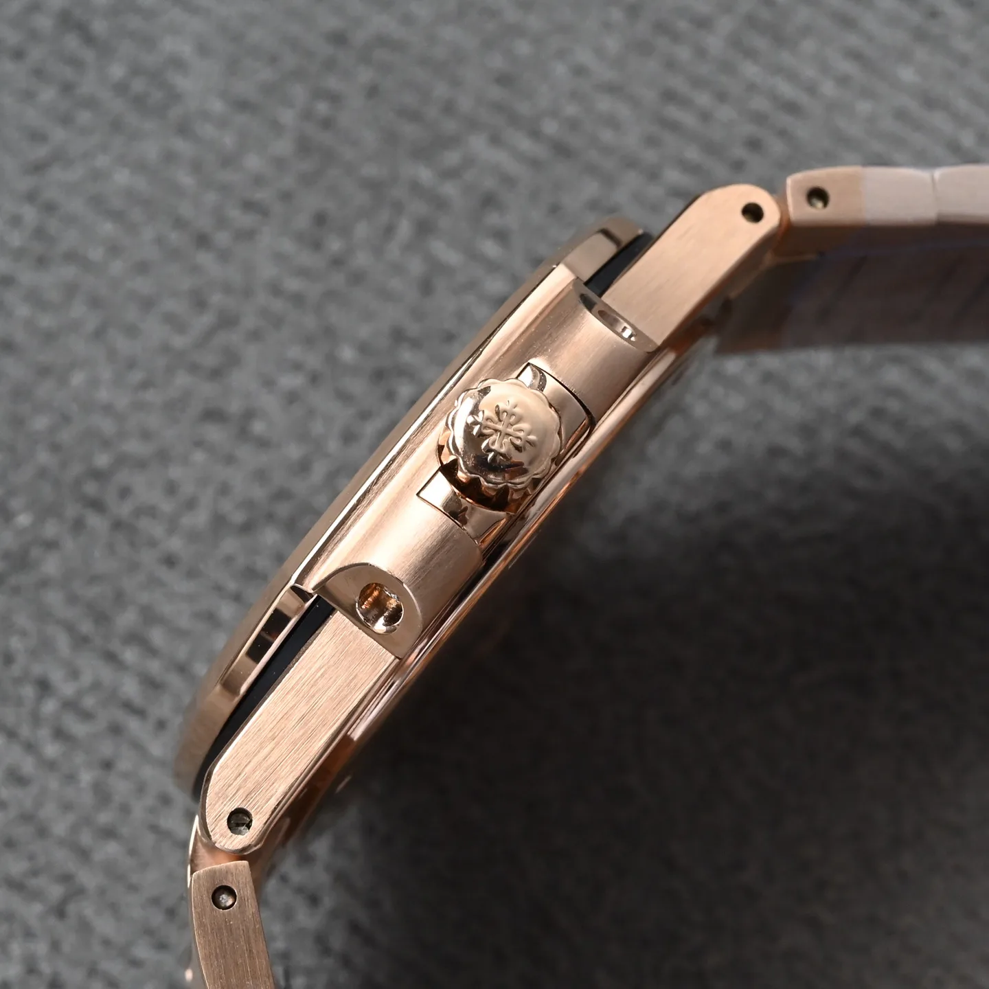 Часы Женские Patek Philippe 13148250