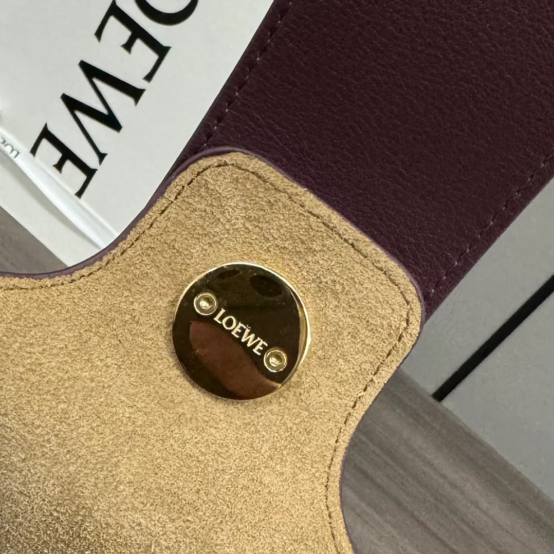 Классические Сумки Женские Loewe 1299655