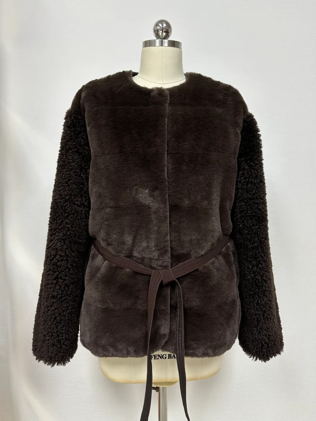 Куртки И Пуховики Женские Moncler 106599