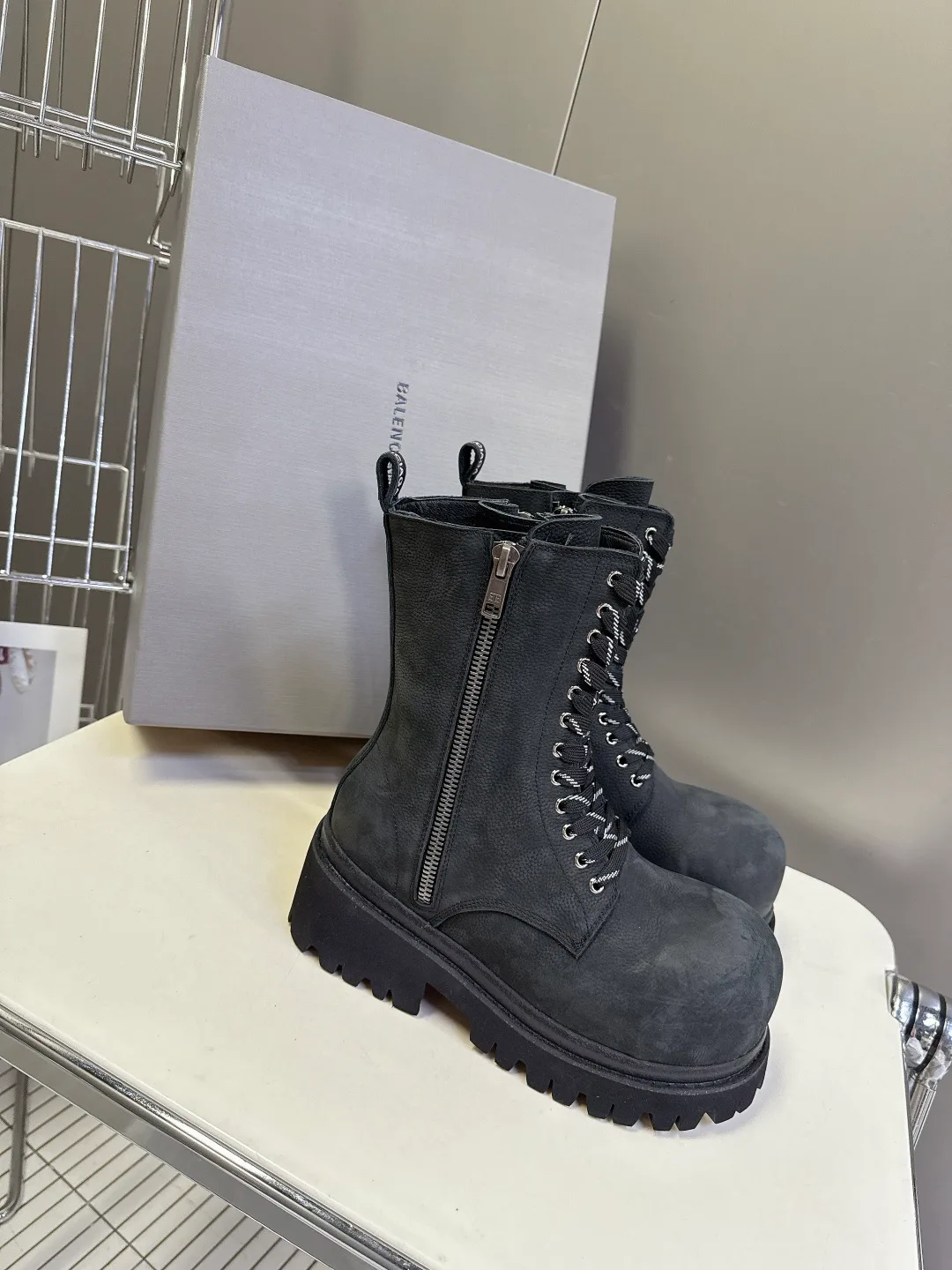 Ботинки Женские Balenciaga 17449296
