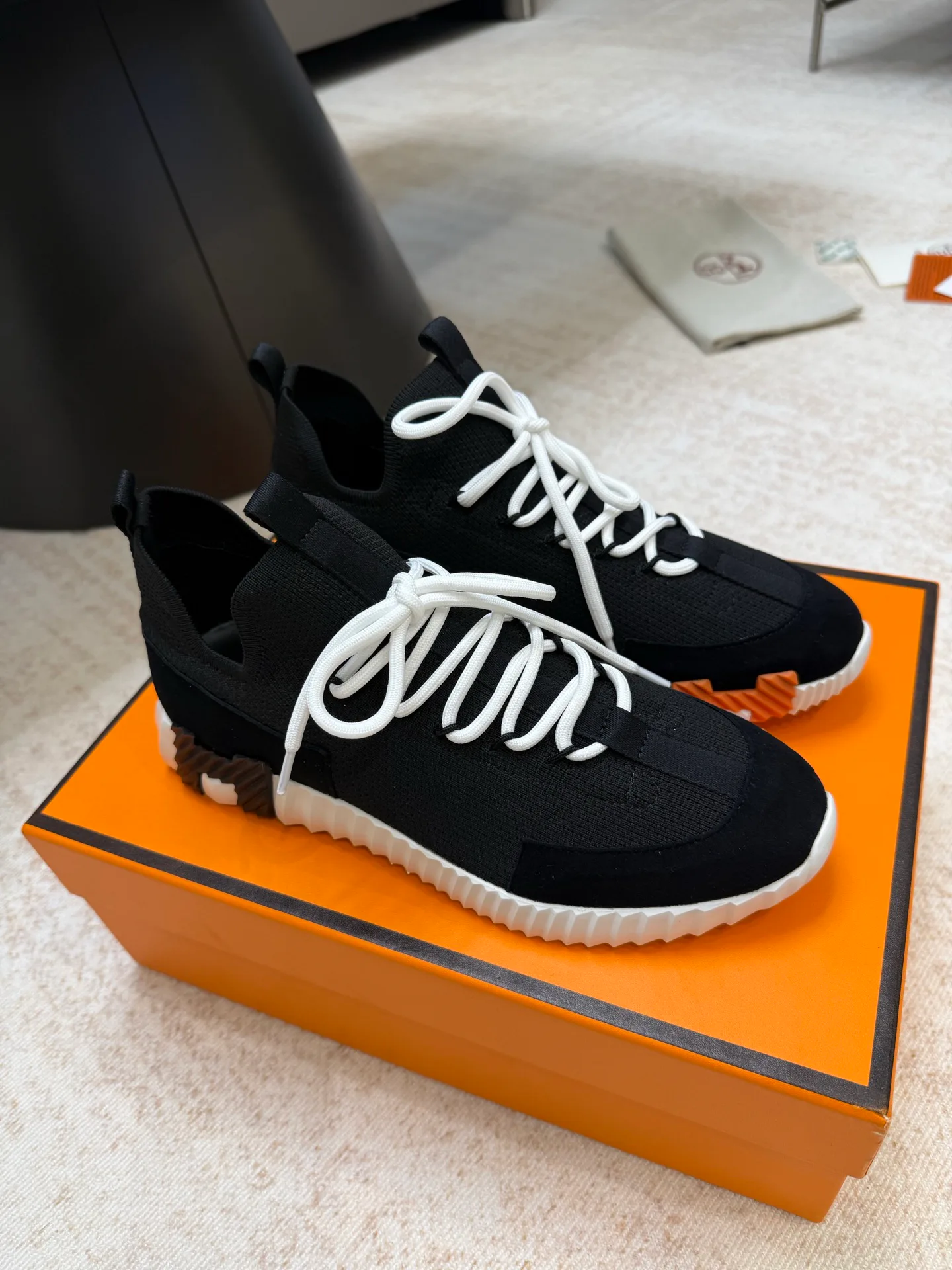 Кроссовки Женские Hermes 11628829