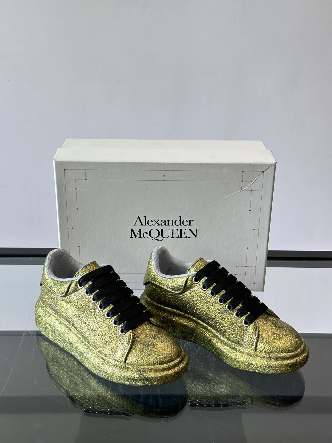 Кроссовки Женские Alexander Mcqueen 17447541