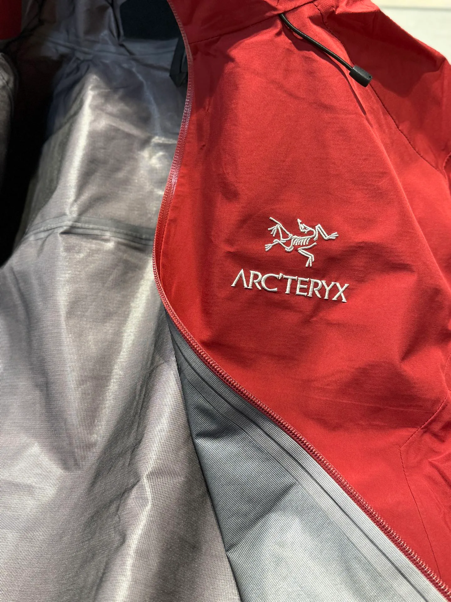 Куртки Женские Arc'teryx 60301