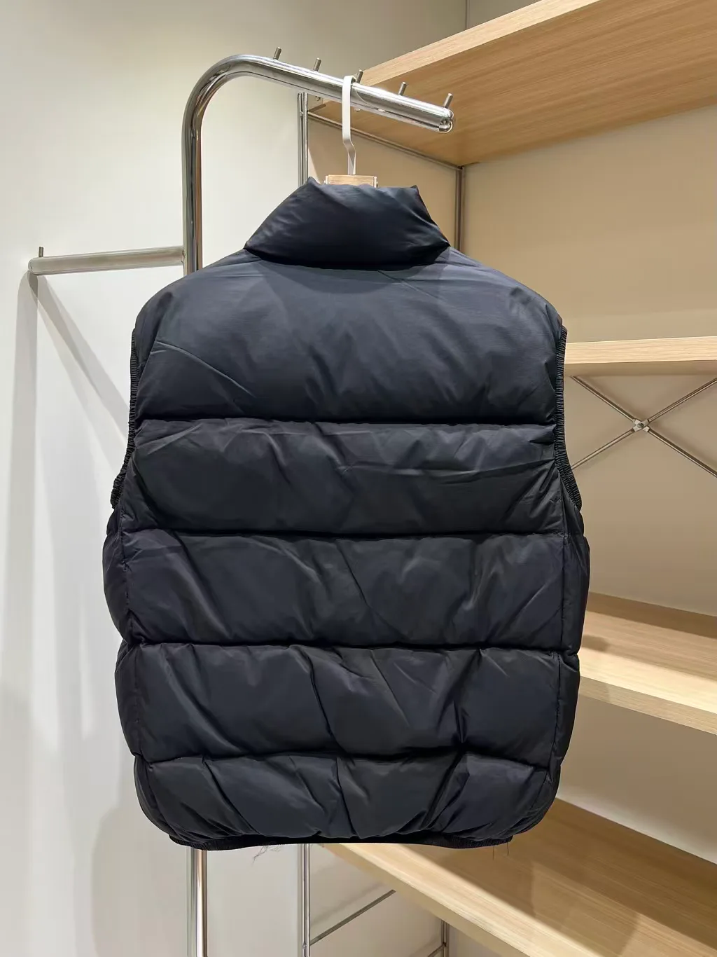 Жилеты Женские Moncler 18131397