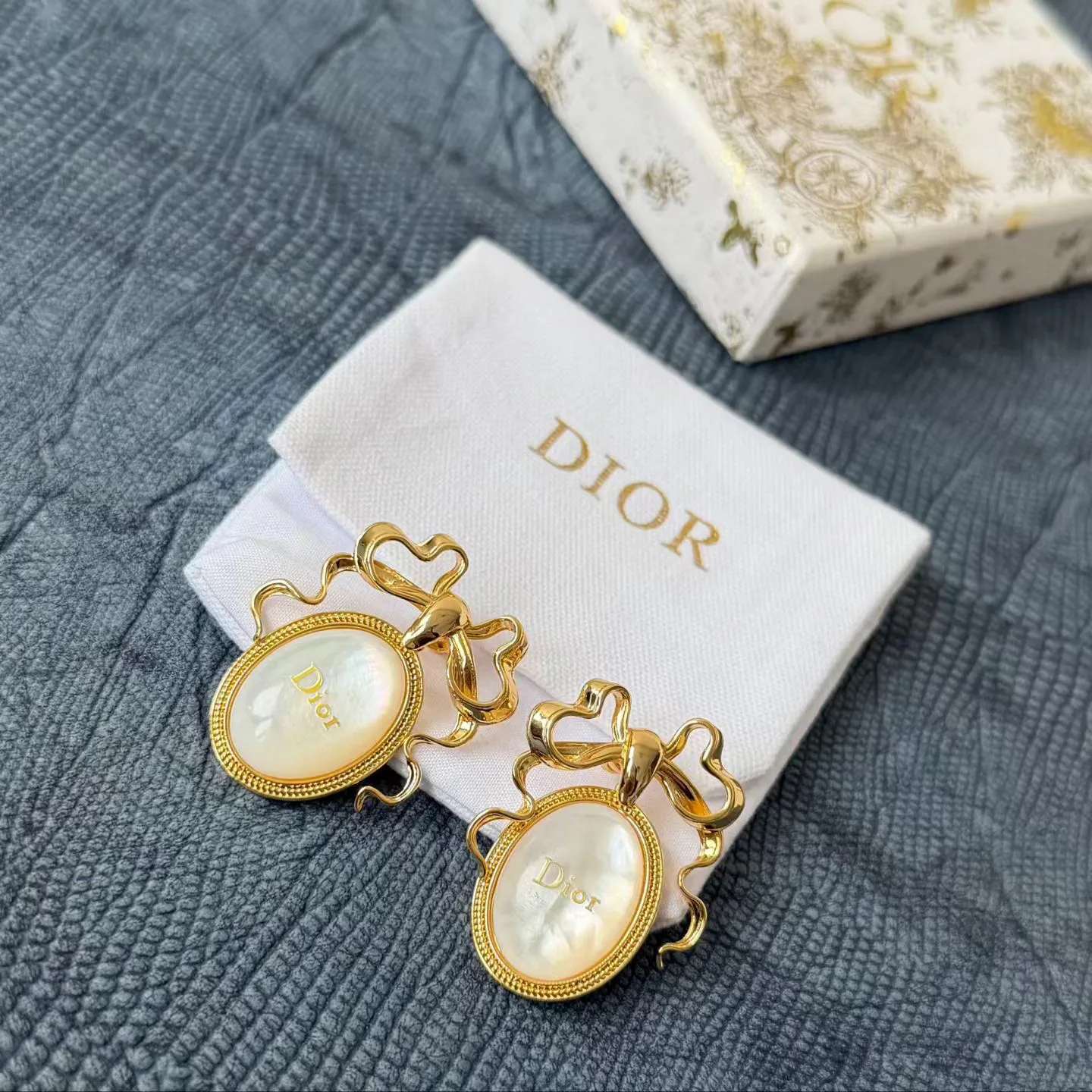 Бижутерия Christian Dior 18122384