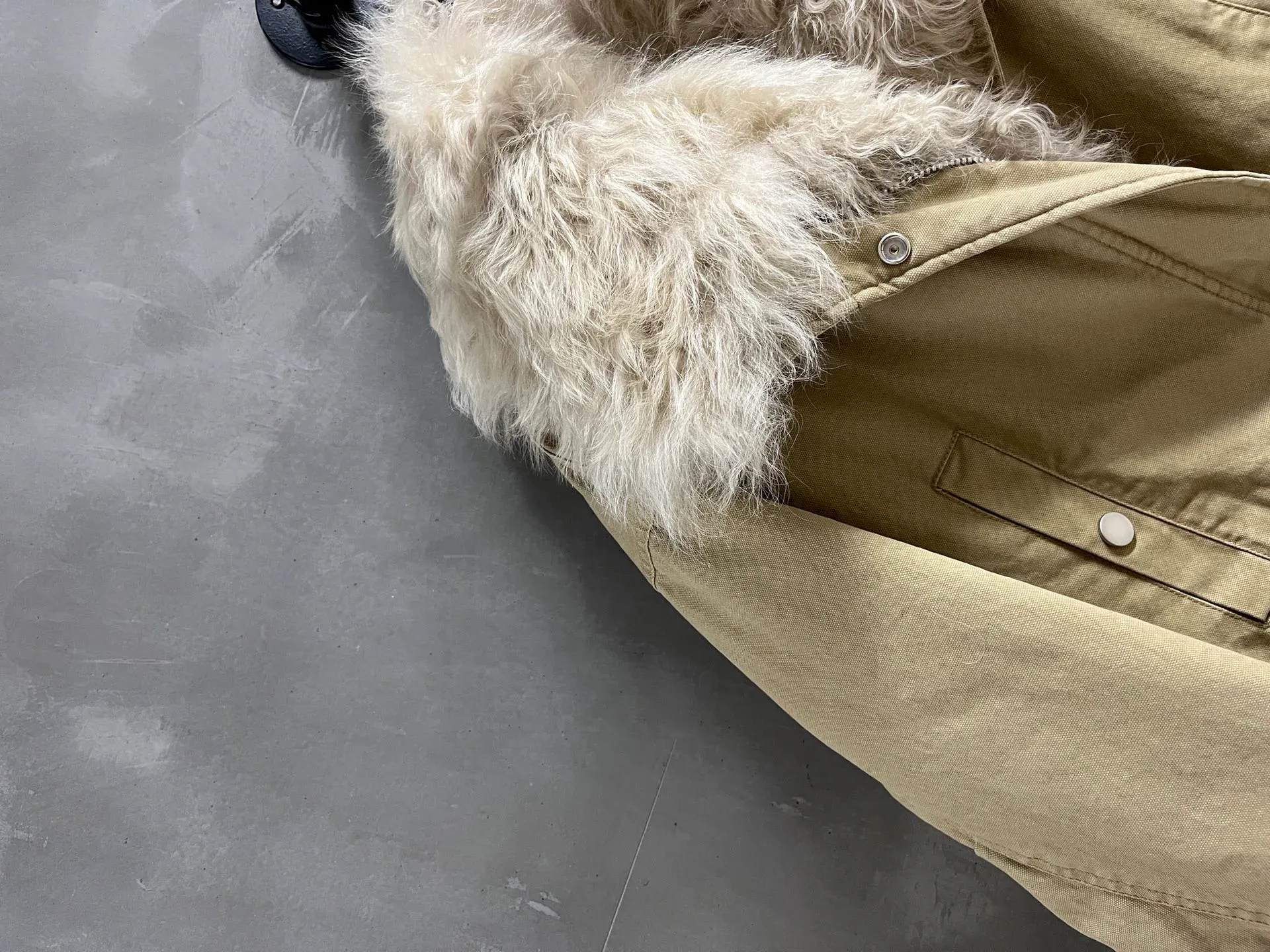 Куртки И Пуховики Женские Saint Laurent 662206