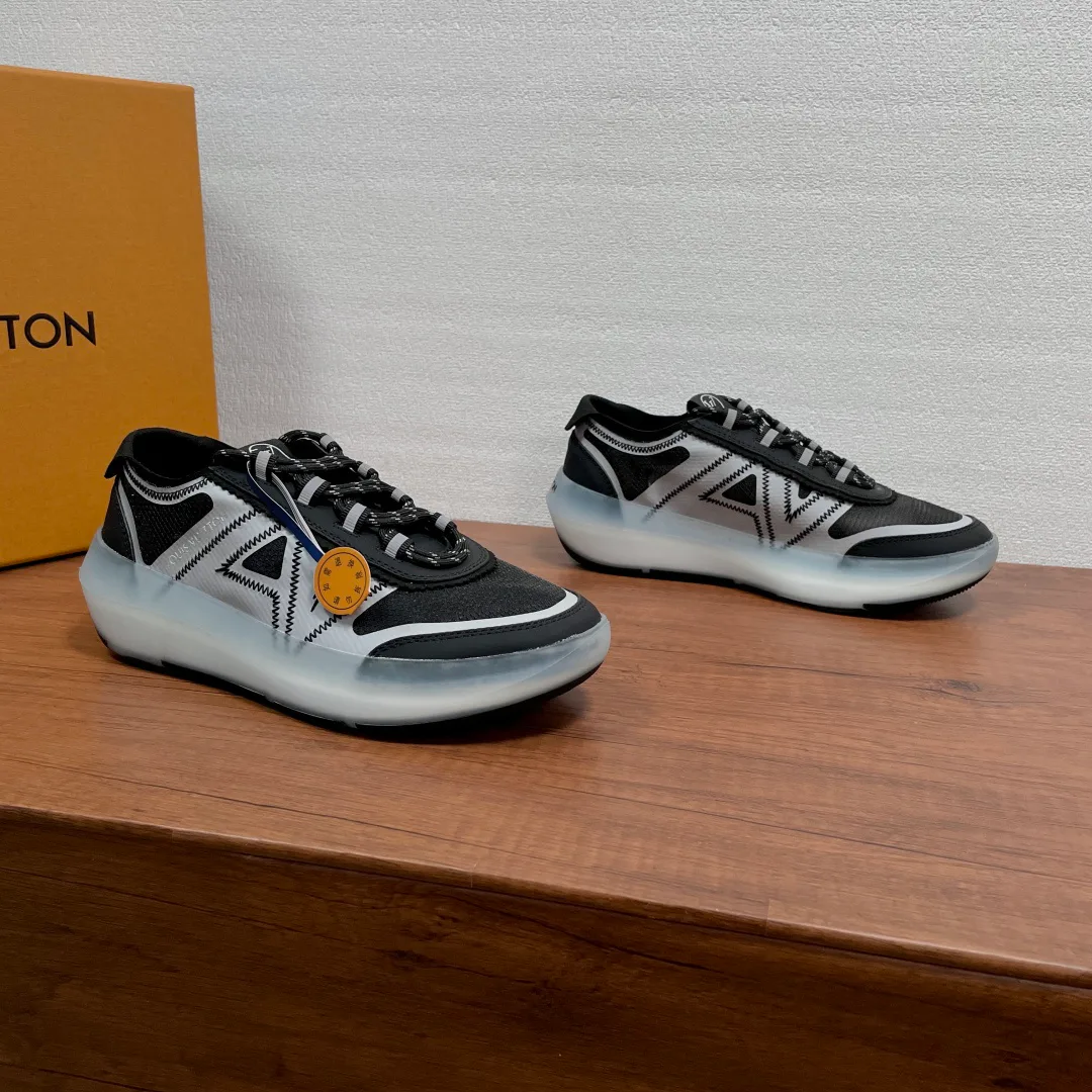 Кроссовки Женские Louis Vuitton 17542558