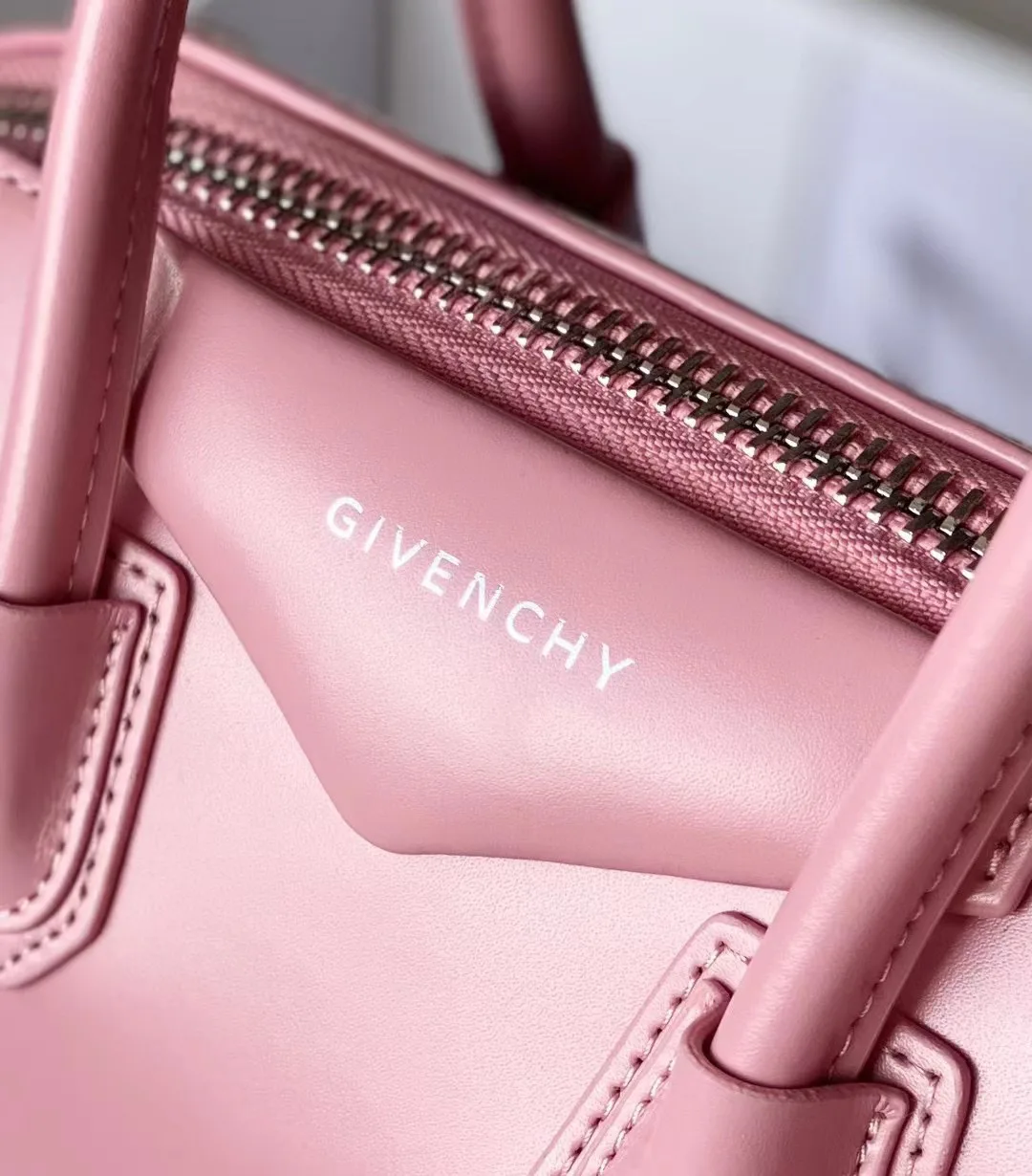 Сумки На Ремне Женские Givenchy 445257